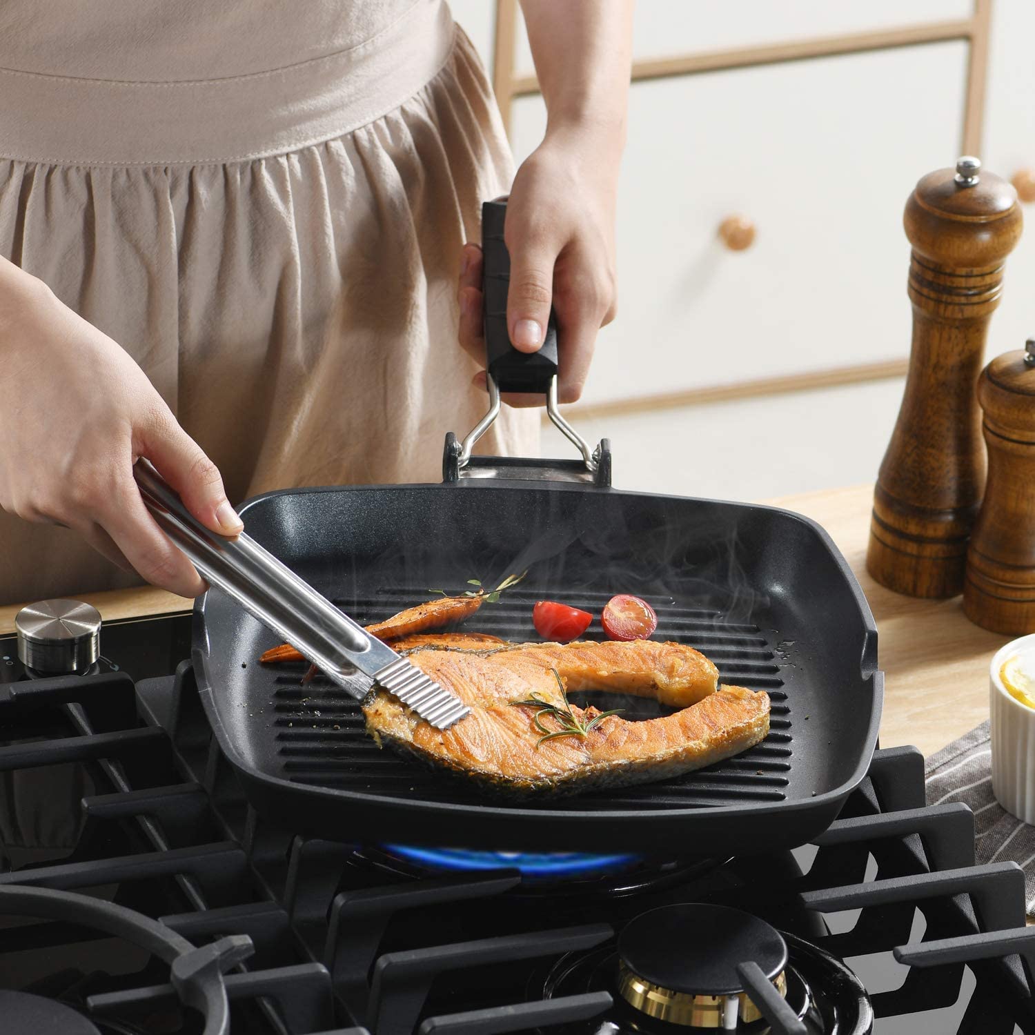 Skitchn Grill Pan With Folding Handle, Nonstick Grill Pan For Stove Tops, Induction Compatible Kbbq Grill Pan With Pour Spouts,