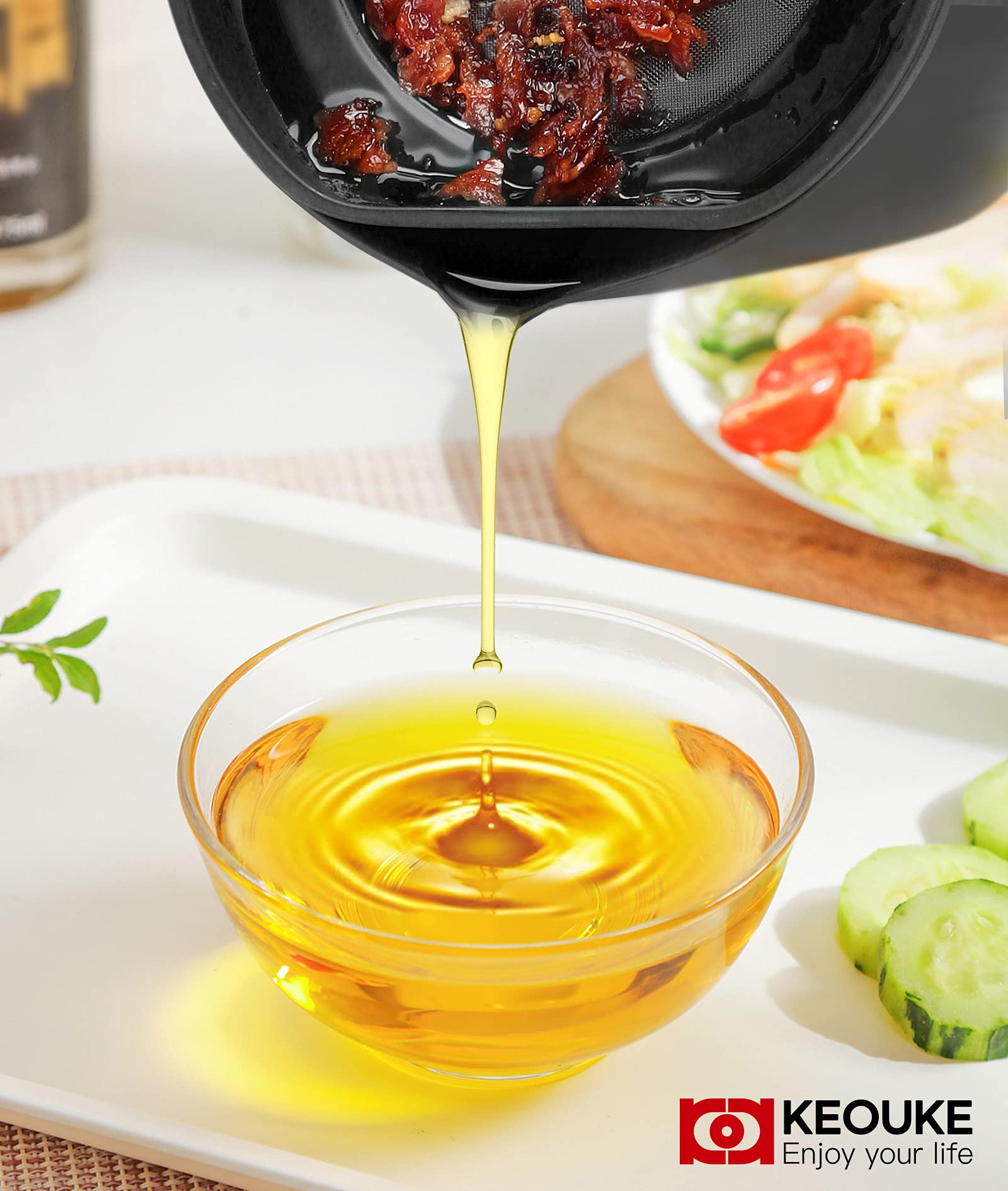 Keouke Bacon Grease Container With Strainer - 1.3L / 5.2 Cups Oil Storage Holder Can For Cooking, Frying With Replaceable Cleani