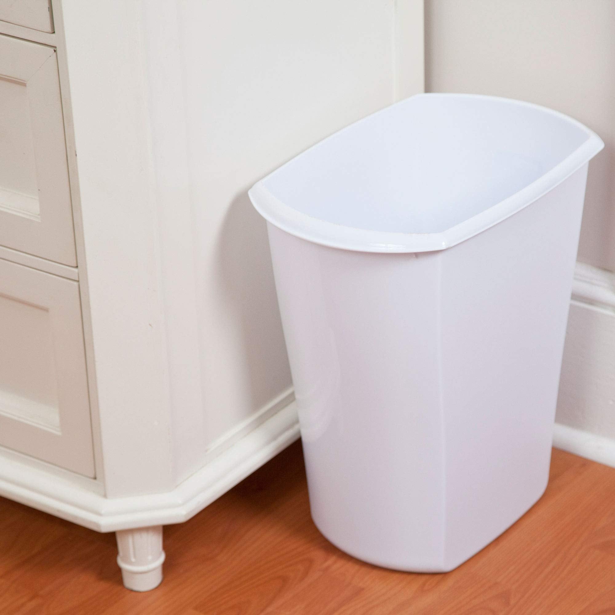 Sterilite 10528006 White Waste Can