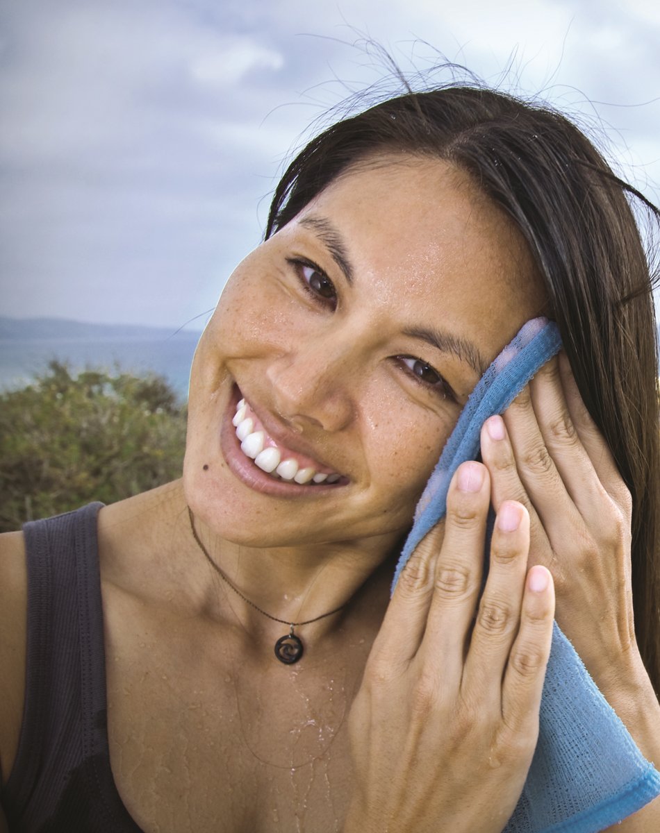 Lunatec Self-Cleaning Travel Washcloth. Odor-Free, Quick Drying & Light Exfoliation. Wash Cloth Is Ideal For Camping, Backpackin