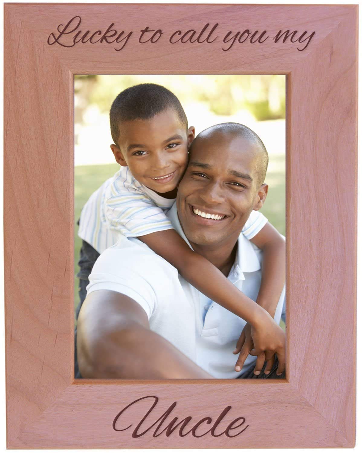 CustomGiftsNow Lucky To Call You My Uncle - Natural Alder Hanging/Tabletop Engraved Wooden Wood Picture Photo Frame (4x6-inch Ve