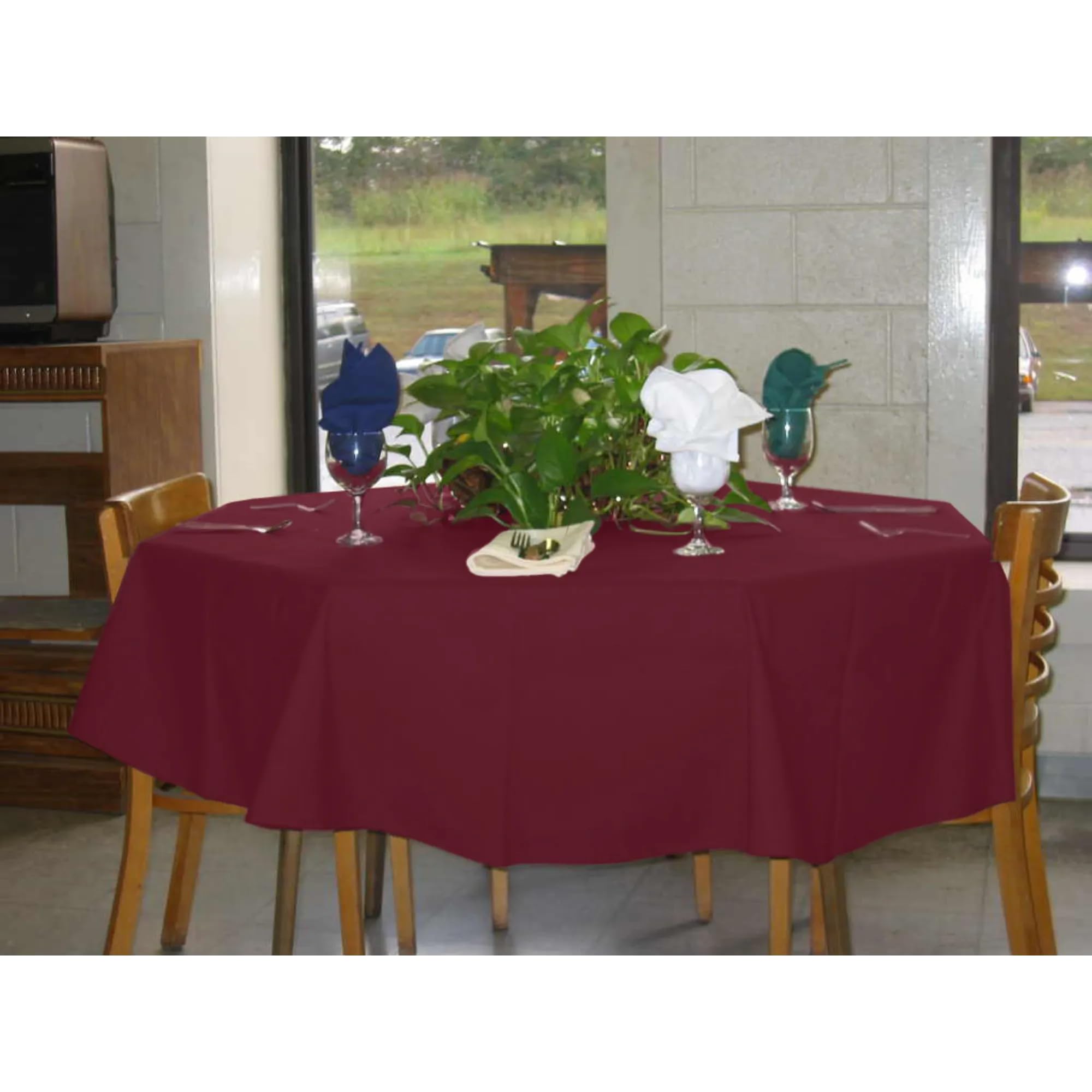 Intedge TCM72R-BURGUNDY, Round Tablecloth, 72 Diameter, Hemmed Edge, 65/35 Poly Cotton Blend, Table Linen, Banquet Dining Cover,