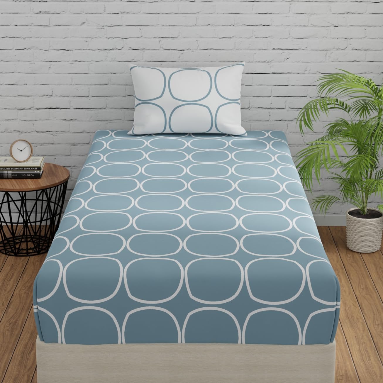 Huesland by Ahmedabad Cotton 144 TC Fitted Cotton Bedsheet Single Bed with 1 Pillow Cover | 36x78 inches, Blue & White