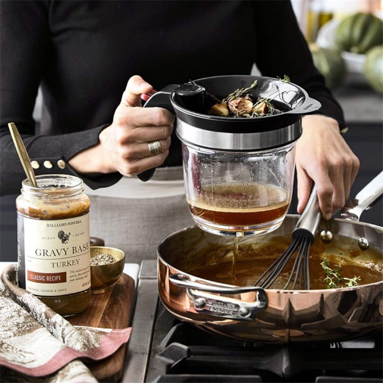PAZATAO Fat Separator - 4 Cup Black Plastic Gravy & Oil Strainer, Model 732920370443 for Healthier Cooking
