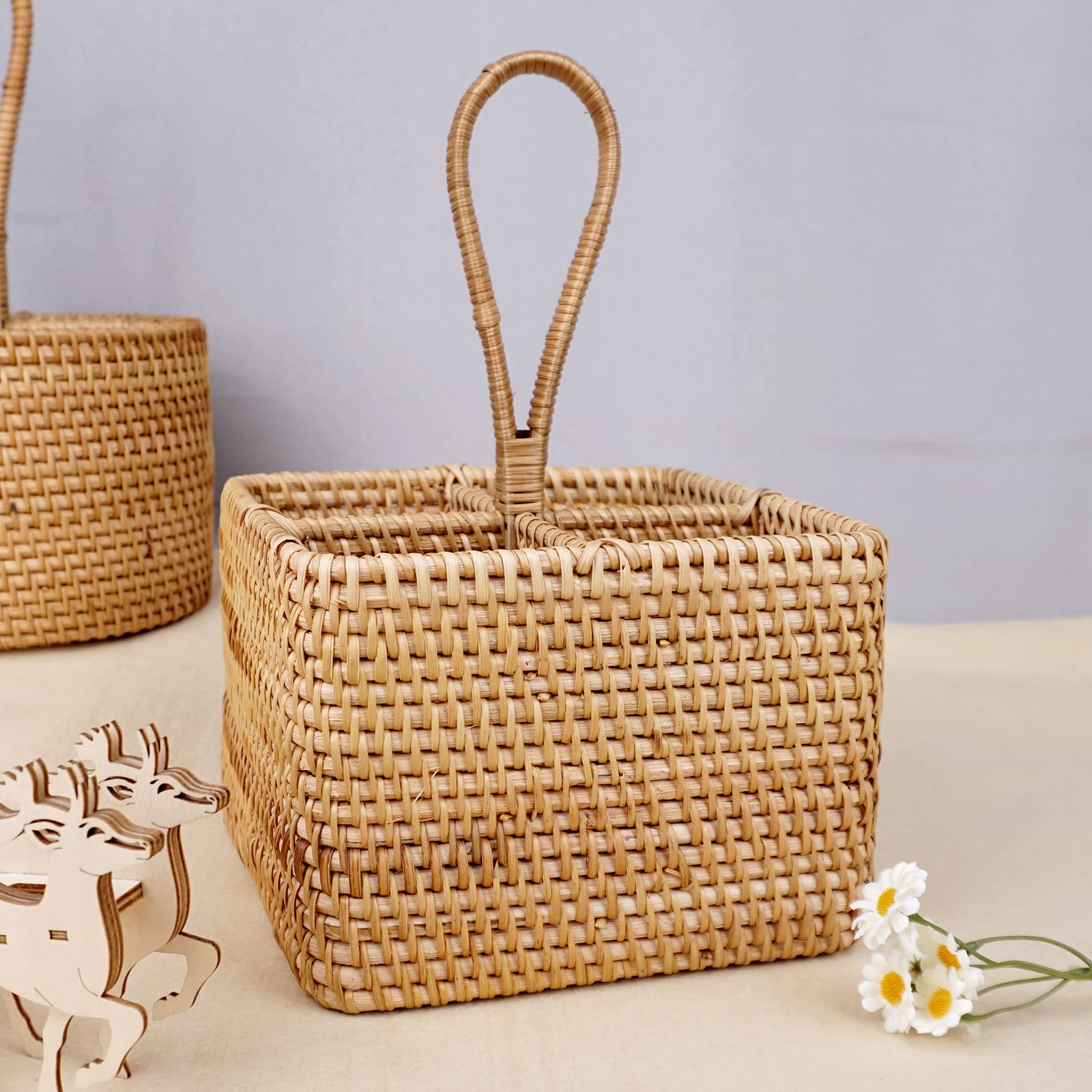 Natural Wicker Utensil Caddy With Built-In Handles