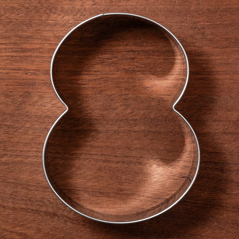 Liliao Number 8 Cookie Fondant Biscuit Cutter For Birthday/Anniversary/Special Day - 2.8 X 3.6 Inches - Stainless Steel