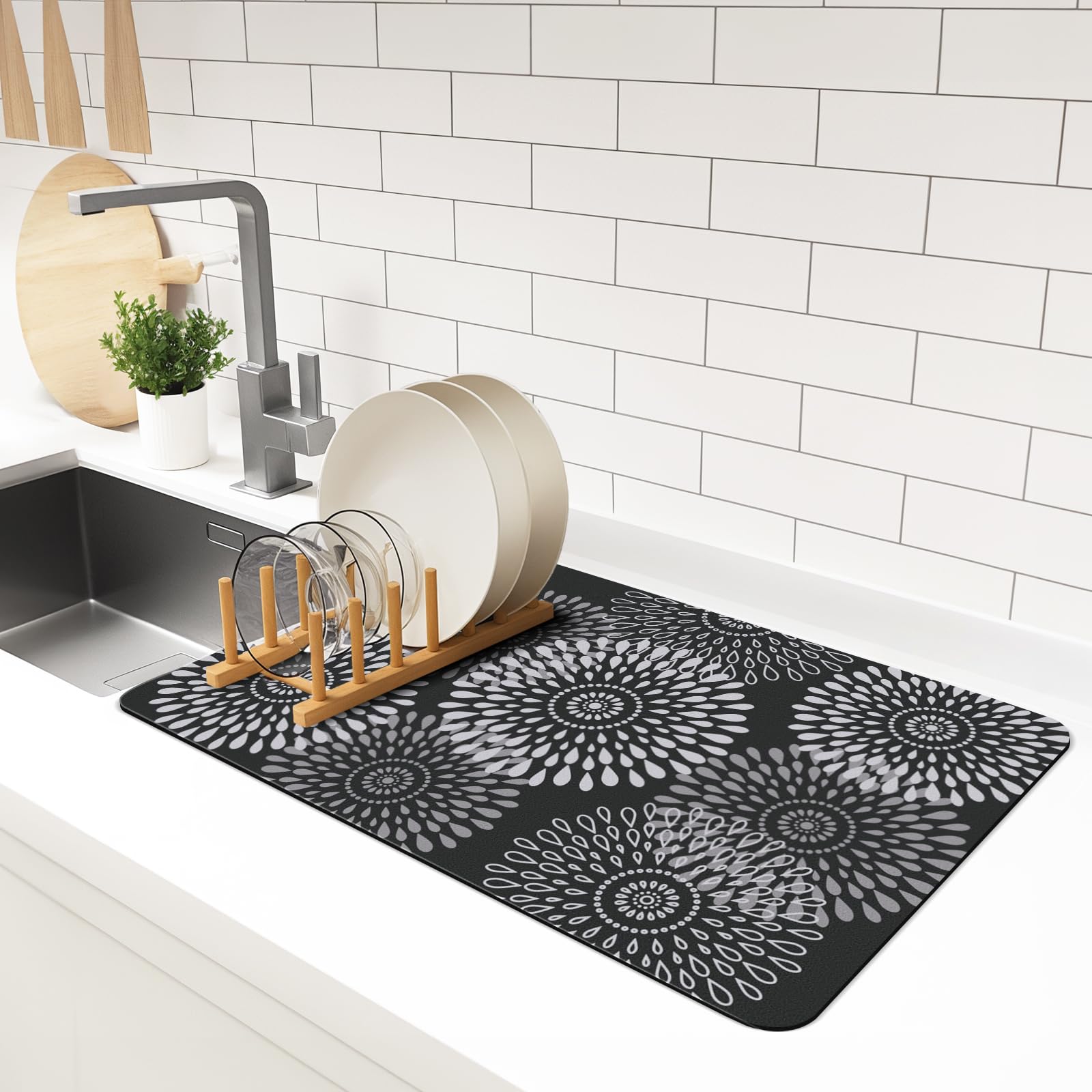 LuxStep Dish Drying Mat Super Absorbent Kitchen Counter Mat Rubber Backing Draining Mat Easy to Clean Kitchen Accessories Dish R