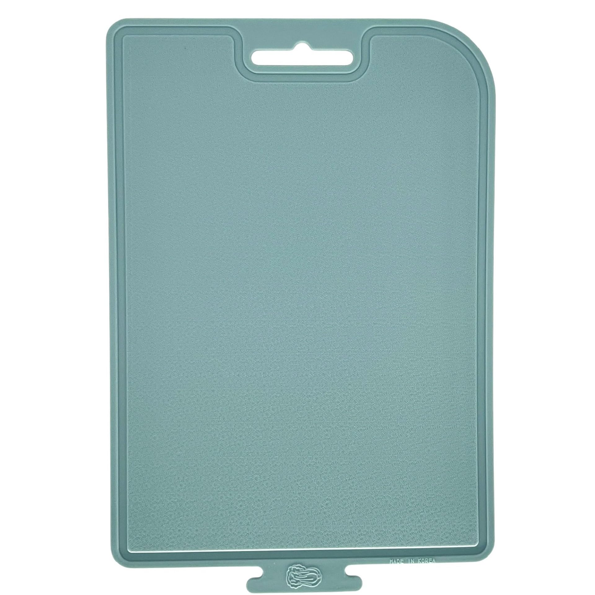 cozymomdeco Korean Made Thick Silicone Double-Sided Usable Cutting Board 14.3 x 9.7 Foldable Design Drip Groove Grip Handle Dish