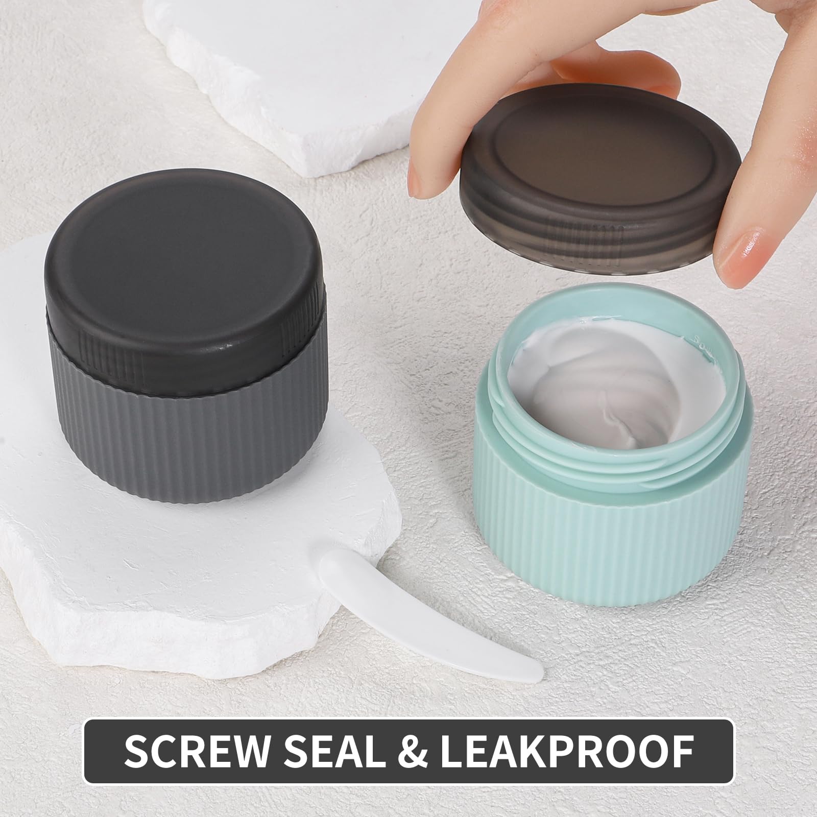 Me.Fan Travel Containers For Toiletries, Tsa Approved 2 Oz Silicone Cream Jars, Leak-Proof Travel Size Containers, Travel Access