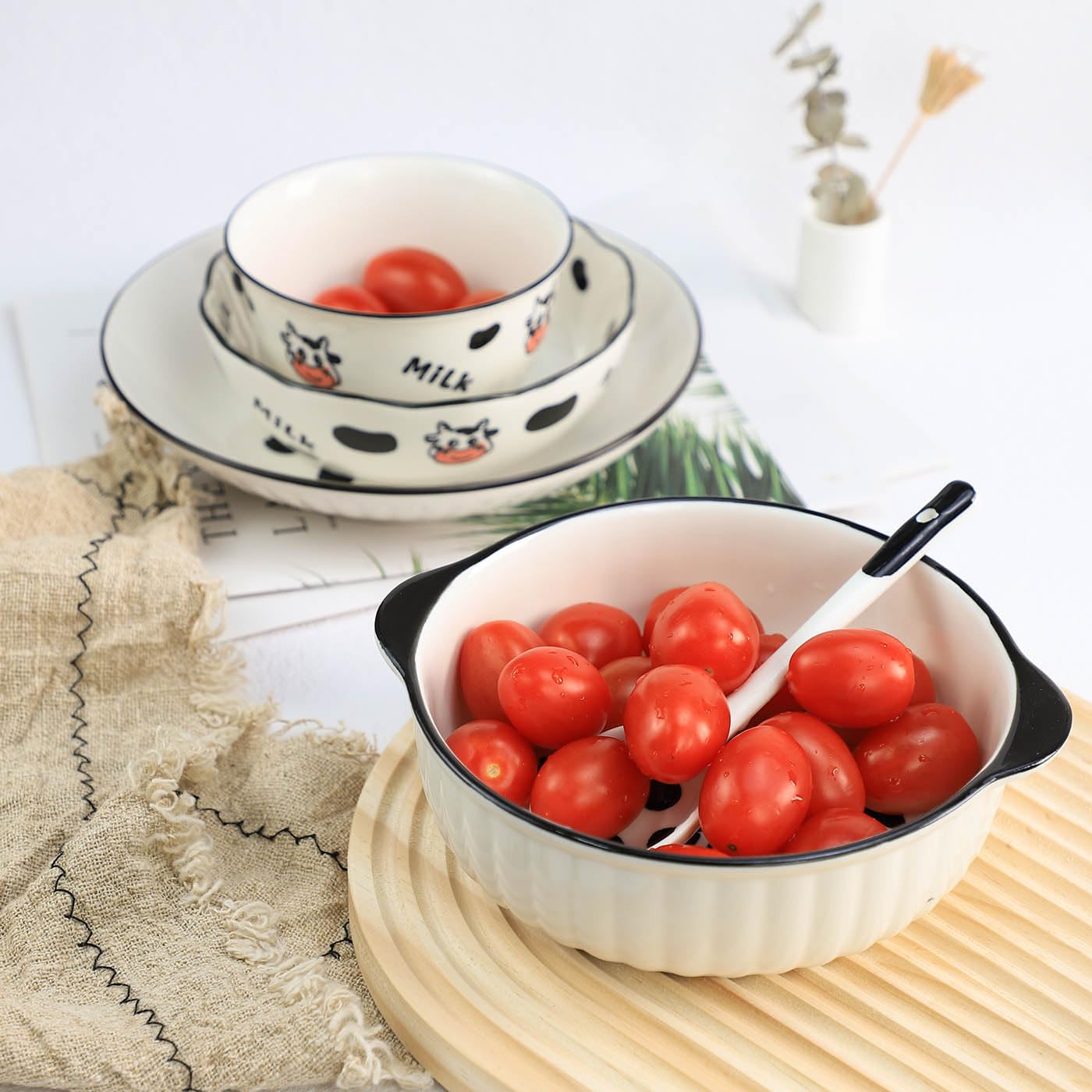 Bicuzat Cute Cartoon Milk Cow Dinnerware Sets, Ceramic Cow Dinner Plate Bowl Spoon Set For One, Set Of 5