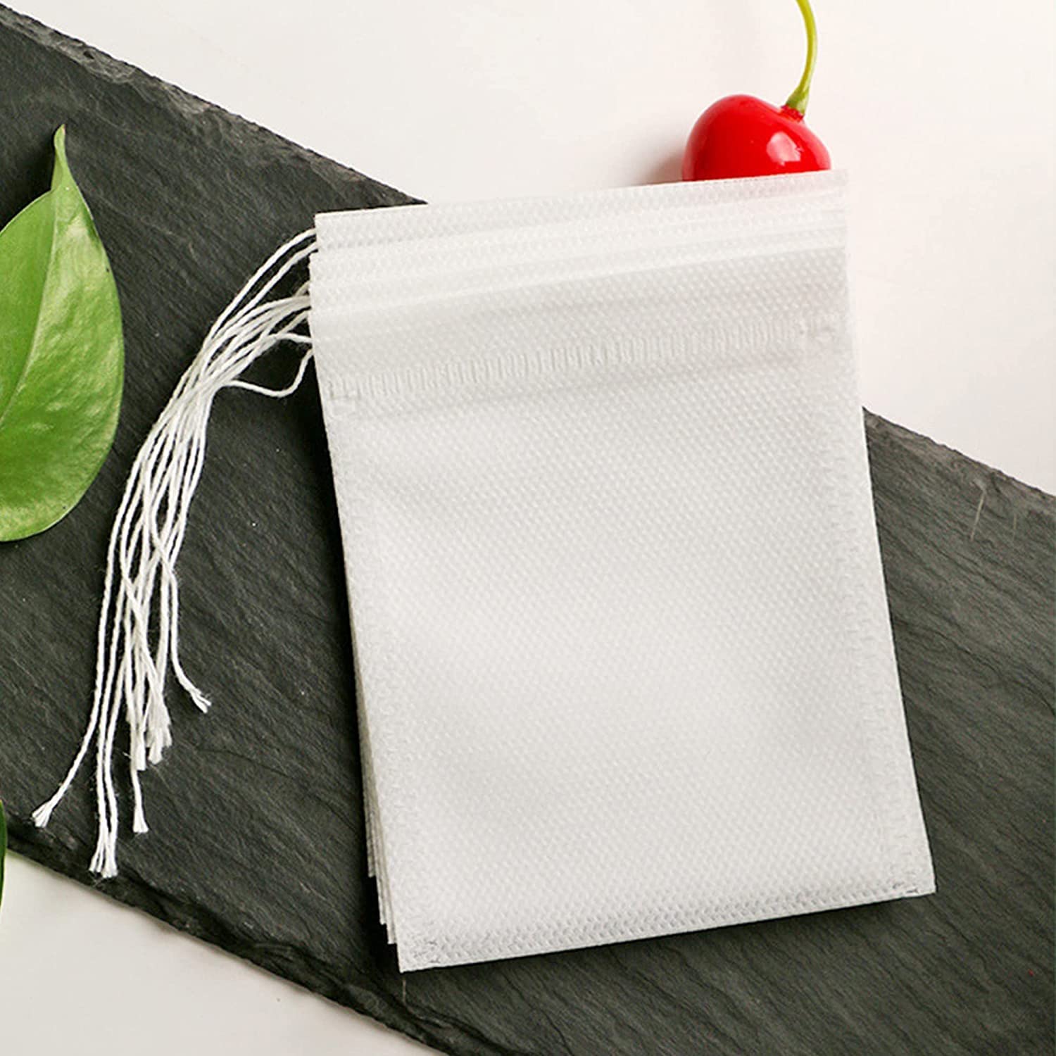 Yzurbu 100pcs Cold Brew Coffee Bags  6'' x 8'' No Mess Disposable Filter Bag with Drawstring for Coffee Grounds & Ice Tea