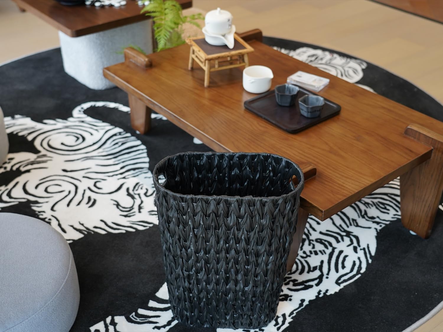 Coeusy 5 Gallon Wicker Trash Can,Black Bathroom Trash Can,Wicker Trash Basket With Handles,Handwoven Small Waste Basket For Bath