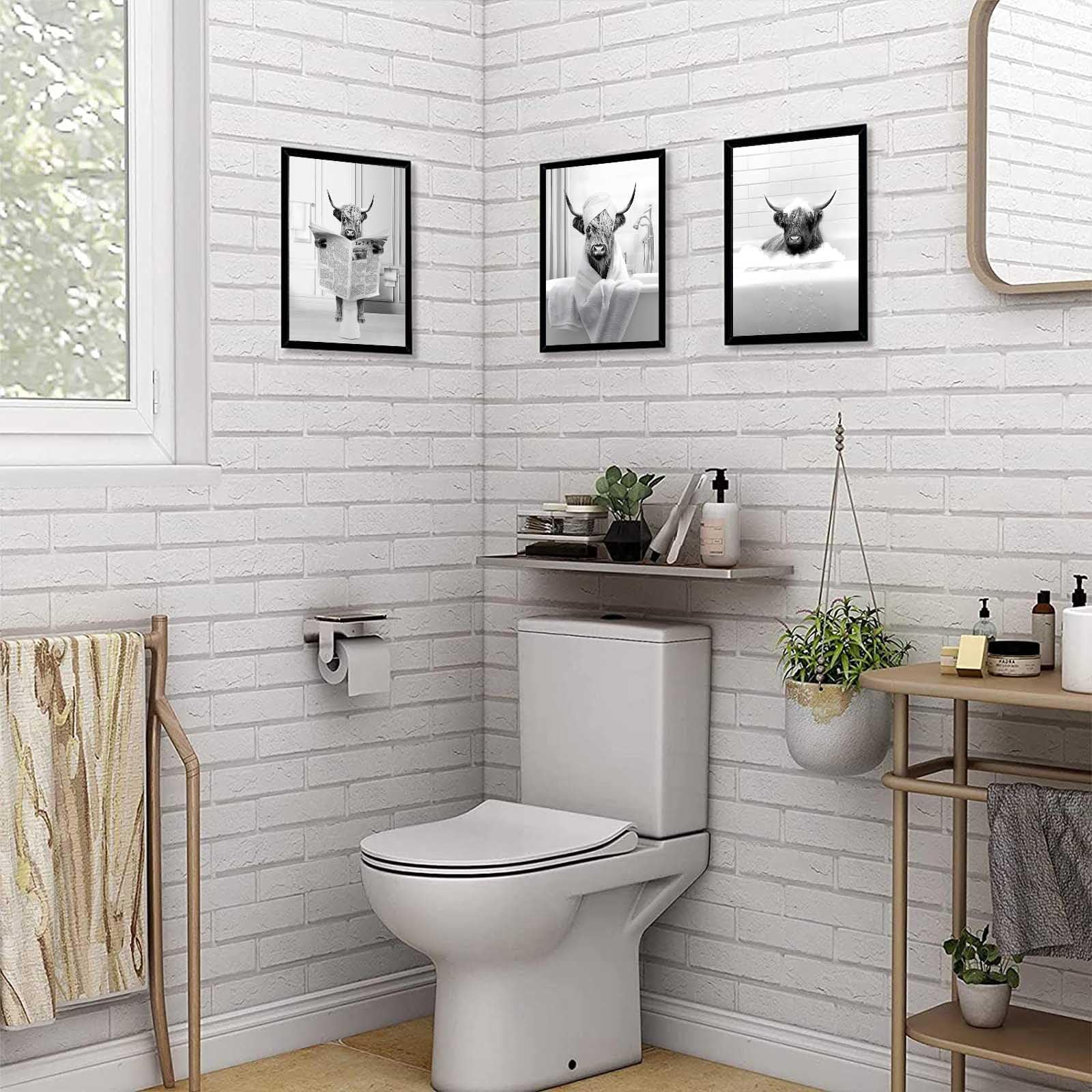 Bathroom Decor Wall Art Framed, Funny Highland Cow Wall Art In Toilet, Black And White Cow In Bathroom Picture, Humor Animals Ba
