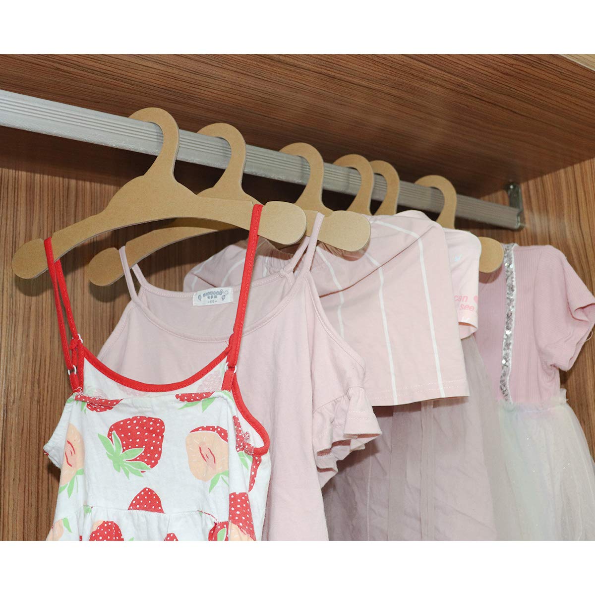 Cardboard Hangers, Environmentally Friendly Cardboard Hangers Baby, 32 Pieces Of Baby Hangers, Durable, Wooden Baby Hangers Suit