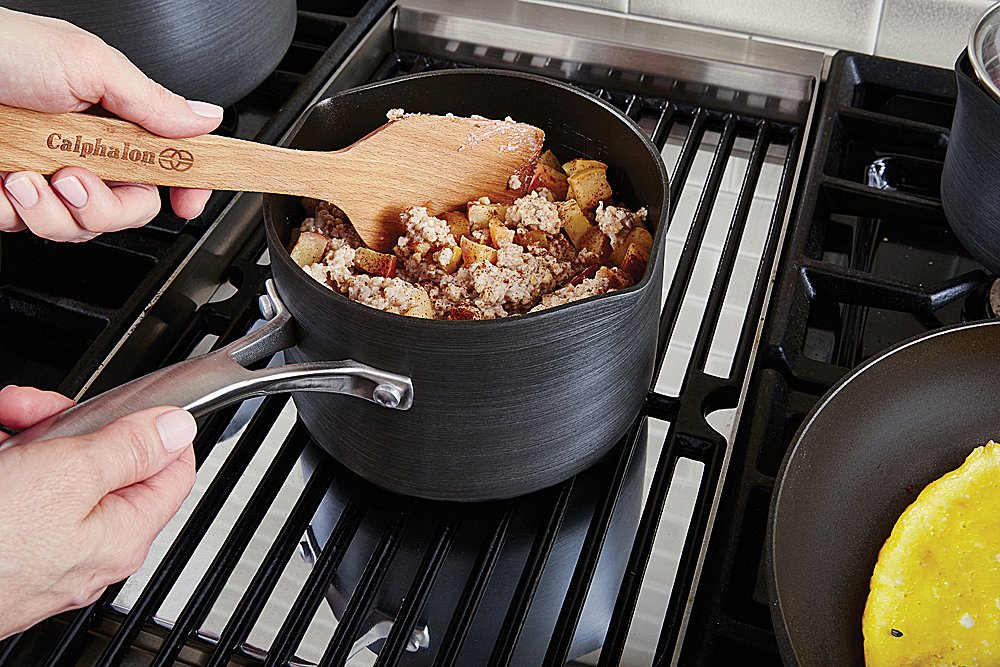 Calphalon 1943332 Classic Nonstick Sauce Pan With Cover, 2.5 Quart, Grey