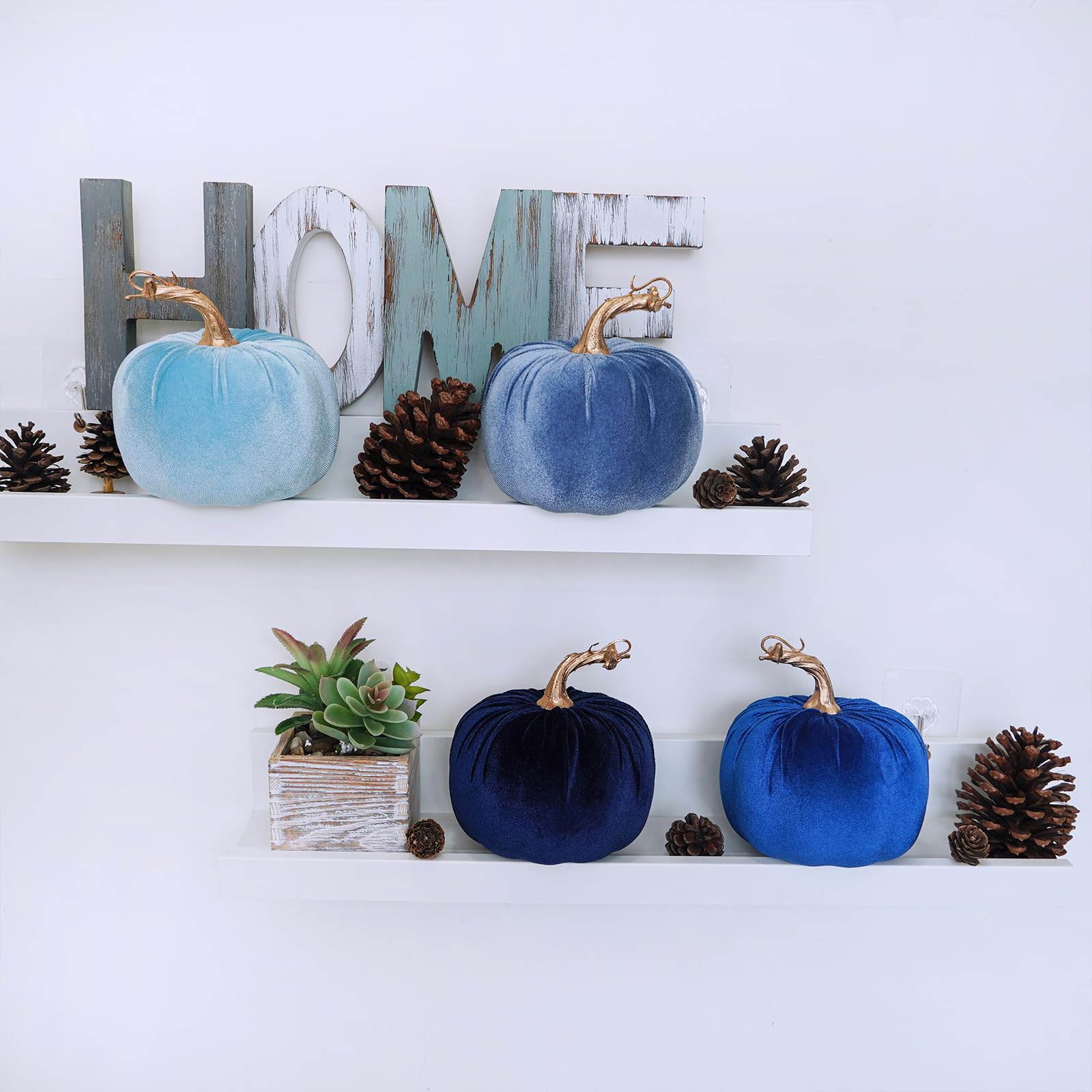 Winlyn 4 Pcs Assorted Blue Faux Velvet Pumpkins Decorative Harvest Pumpkins Fabric Foam Pumpkins for Farmhouse Fall Wedding Hall