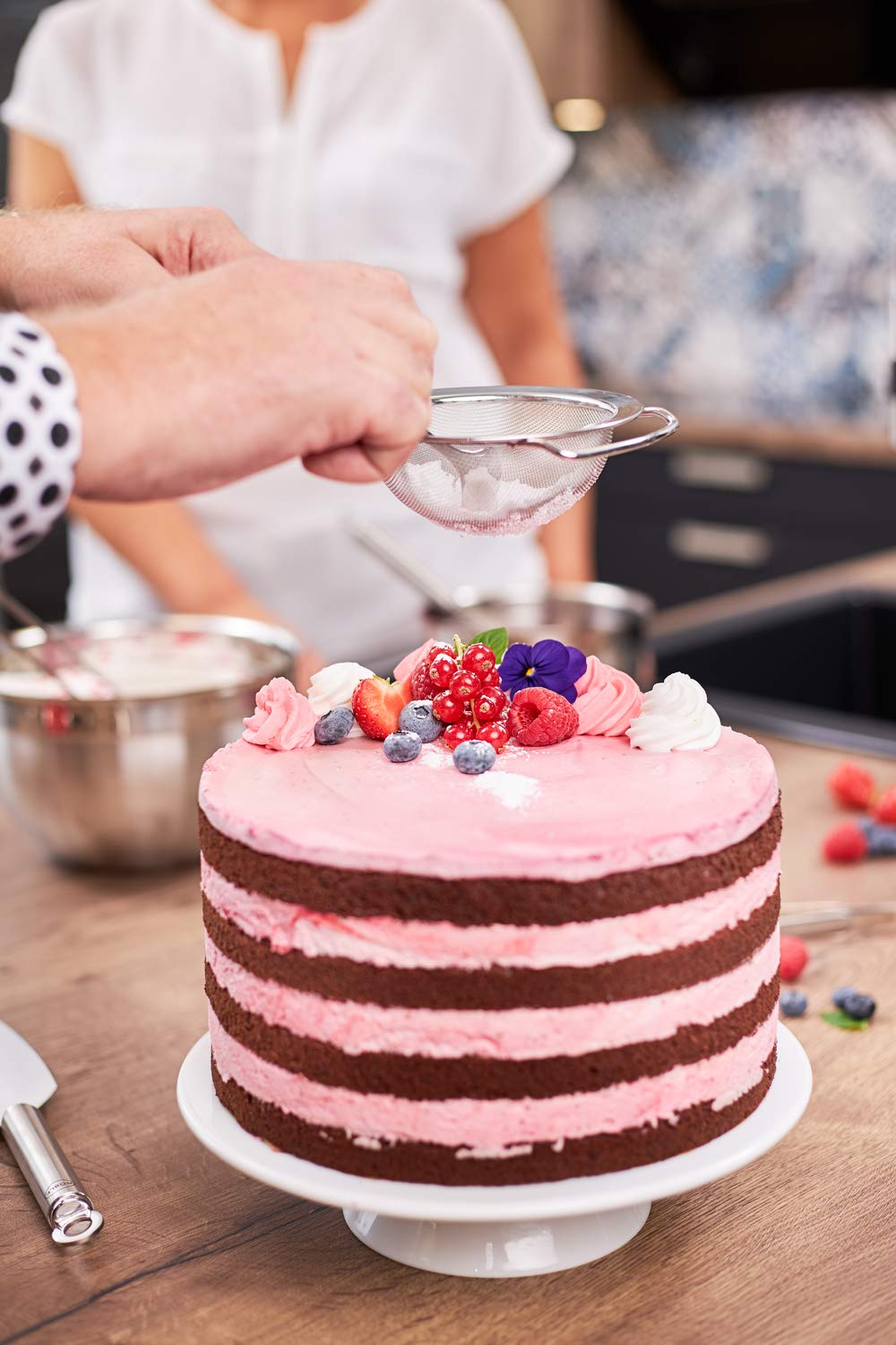 Rsle Stainless Steel Round Handle Kitchen Strainer, Fine Mesh, 6.3-Inch