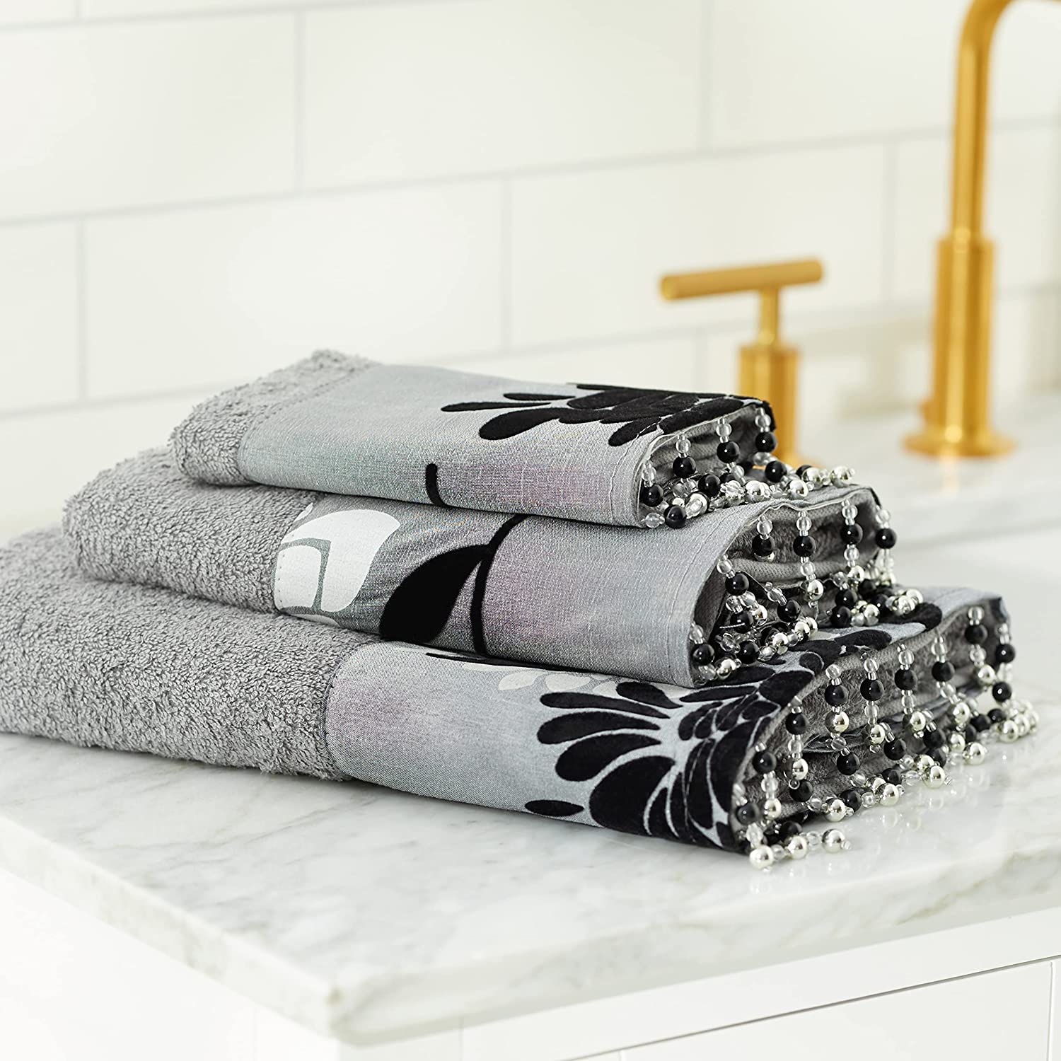 Zahari Home Erica Bathroom Towel Set 3 Piece Towel Bath Towel, Hand Towel And Wash Towel Modern Decor Beautiful Unique Design St