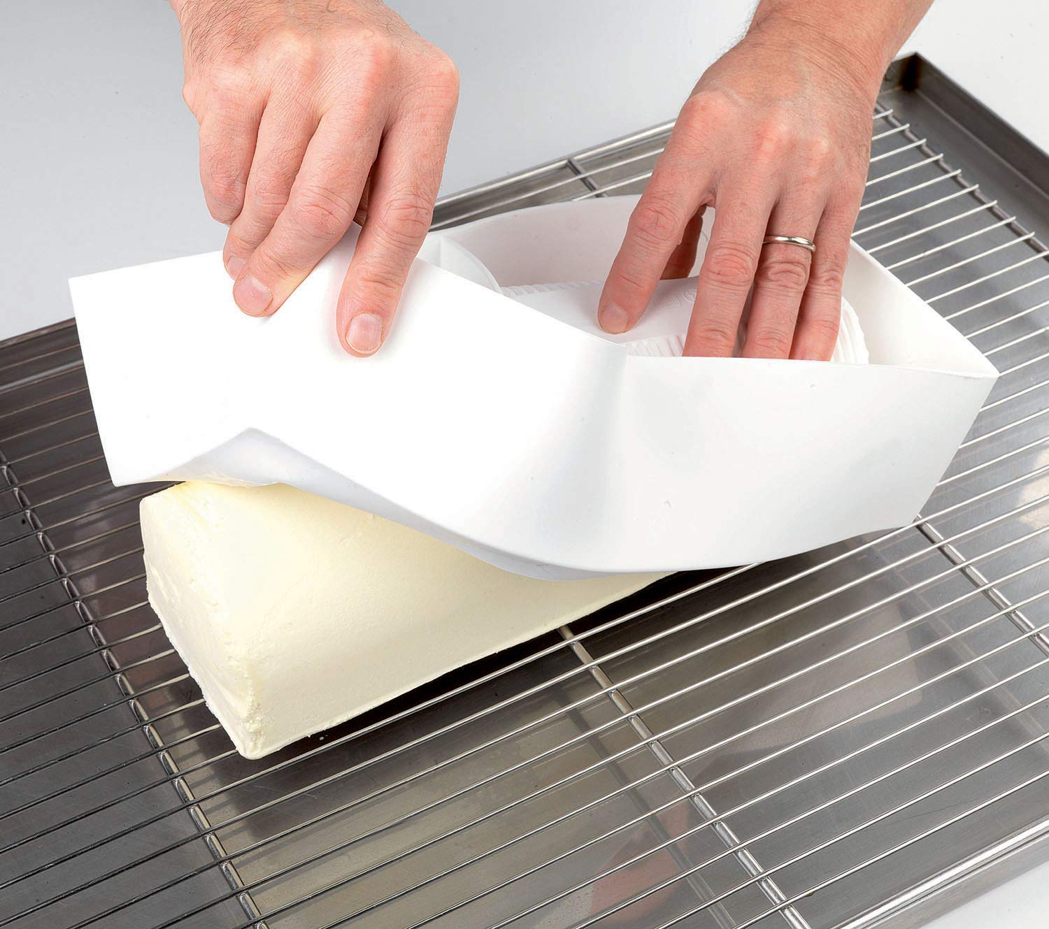 Silicone Log (Buche) Freezing And Baking Mold - 250X90Mm X 70Mm High