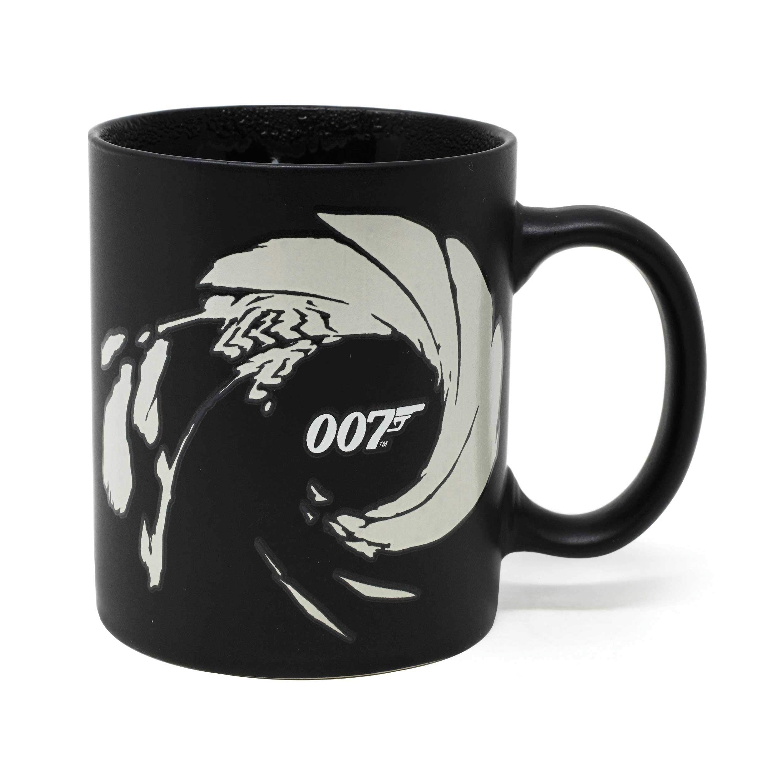 Pyramid Porcelain SCMG25416 James Bond (Gunbarrel) Heat Change Mug