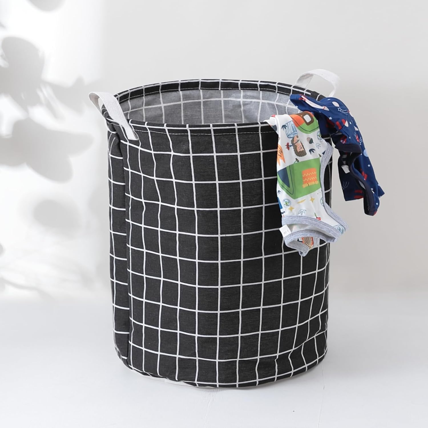 Heart Home Foldable Storage Basket|Round Toy Storage Bin|Side Grab Handle|Wardrobe, Closet Organizer (Black)