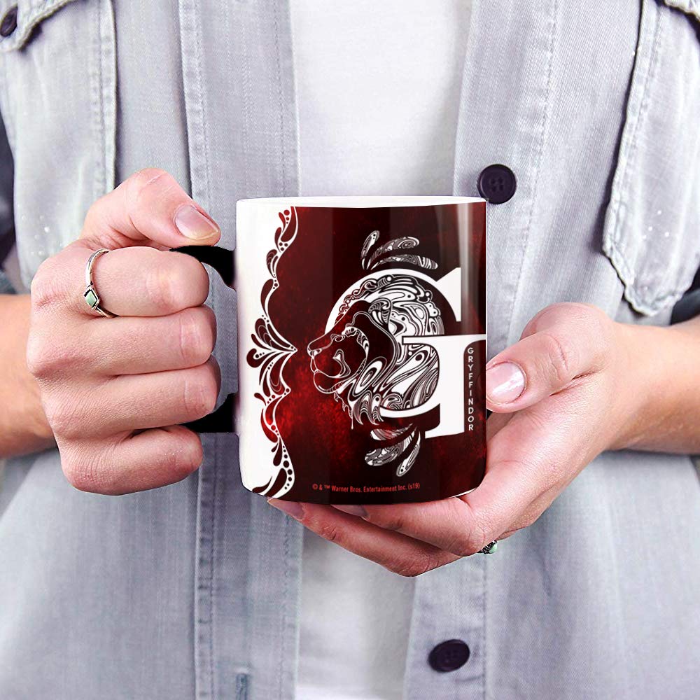 Morphing Mugs Harry Potter - Gryffindor - Aguamenti - One 11 oz Color Changing Heat Sensitive Ceramic Mug - Image Revealed When