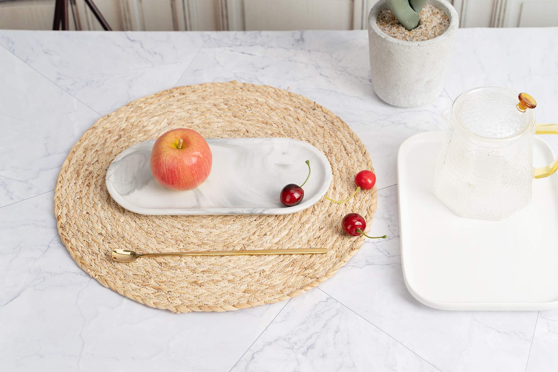 Homefsn Round Braided Placemats Set Of 4, 100% Corn Bran Handmade 13.5 Inches Table Mats For Dining Tables, Wedding, Parties, Bb
