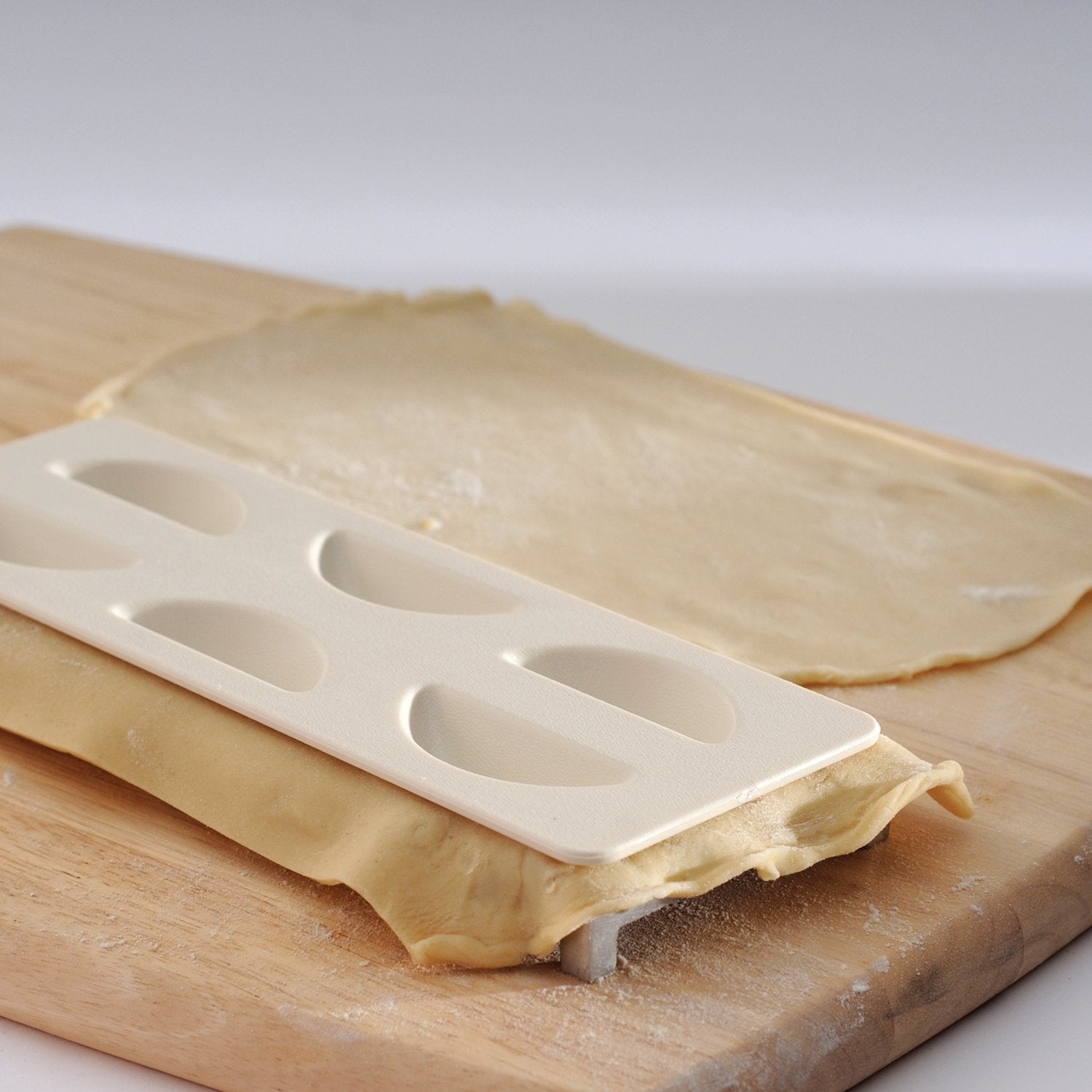 Norpro Pierogi Maker With Plastic Press, 7 Ounce