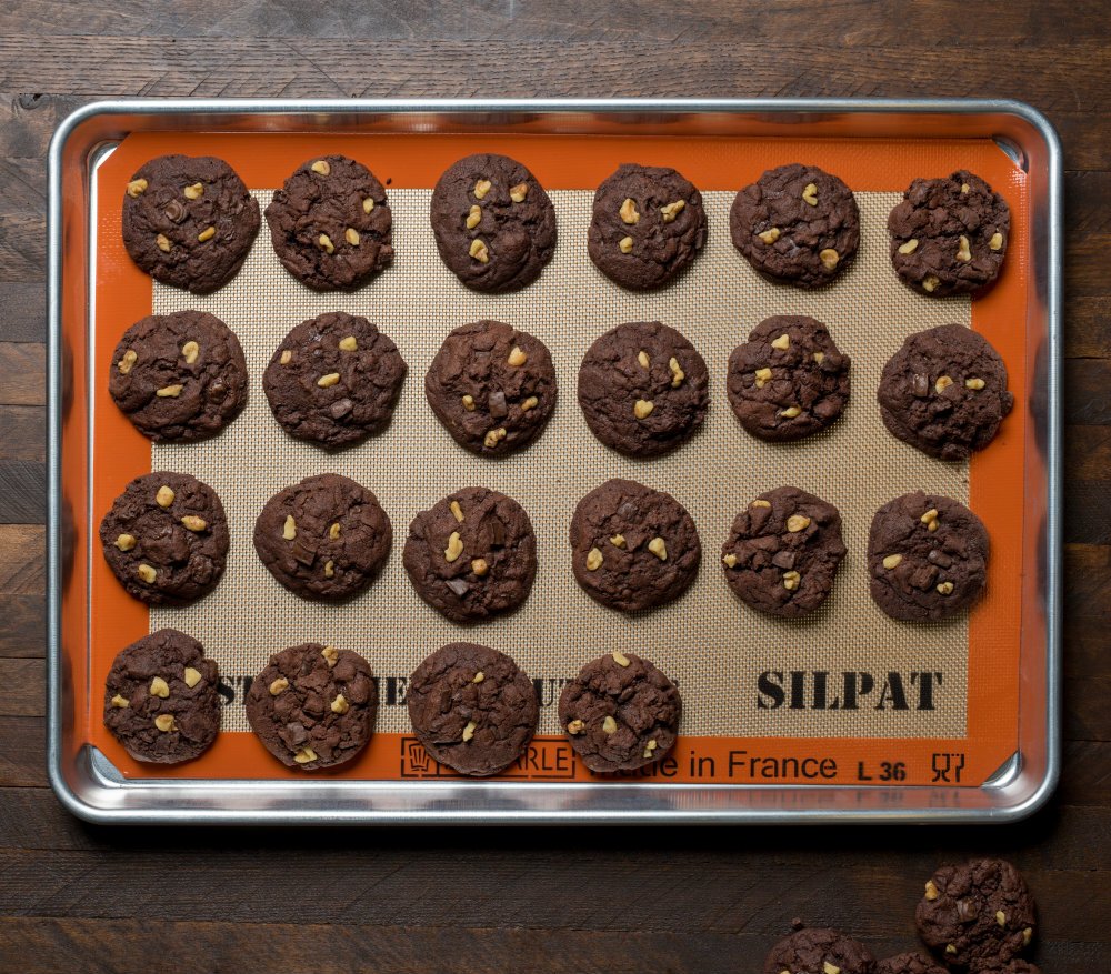 Sasa Demarle Silpat Premium Non-Stick Silicone Baking Mat, Big Sheet Pan Size (2/3 Sheet Pan) For A 15''X 21'' Sheet Pan - 13.58