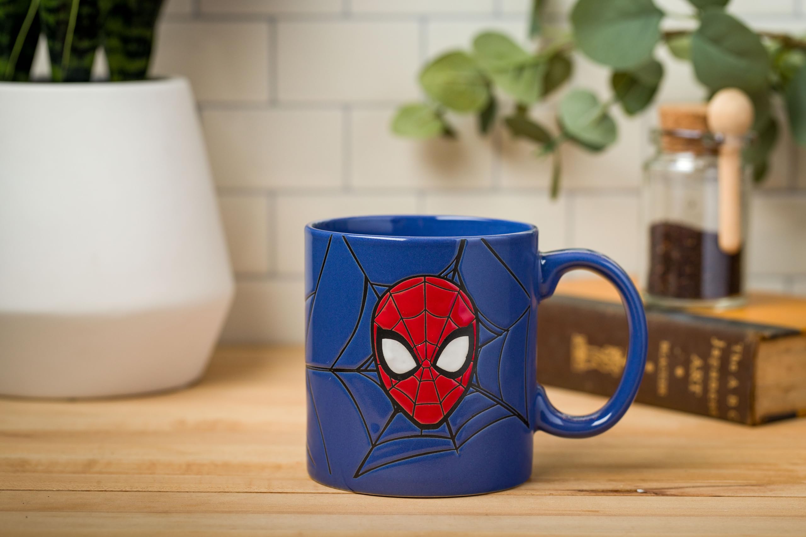 Silver Buffalo Spiderman Ceramic Mug, 20oz, Blue/Multi, Model MC151434X