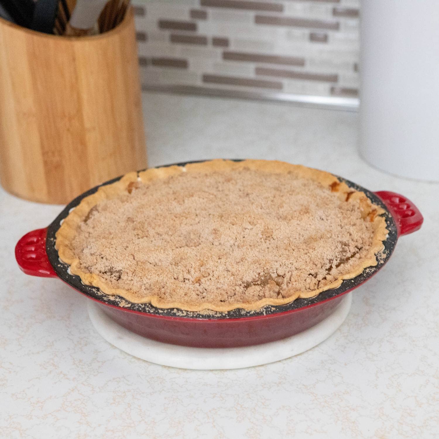 Lehman'S Extra Deep Pie Pan, Enamel Coated Cast Iron Bakeware With Crimped Edges And Handles, 10.25 Inches