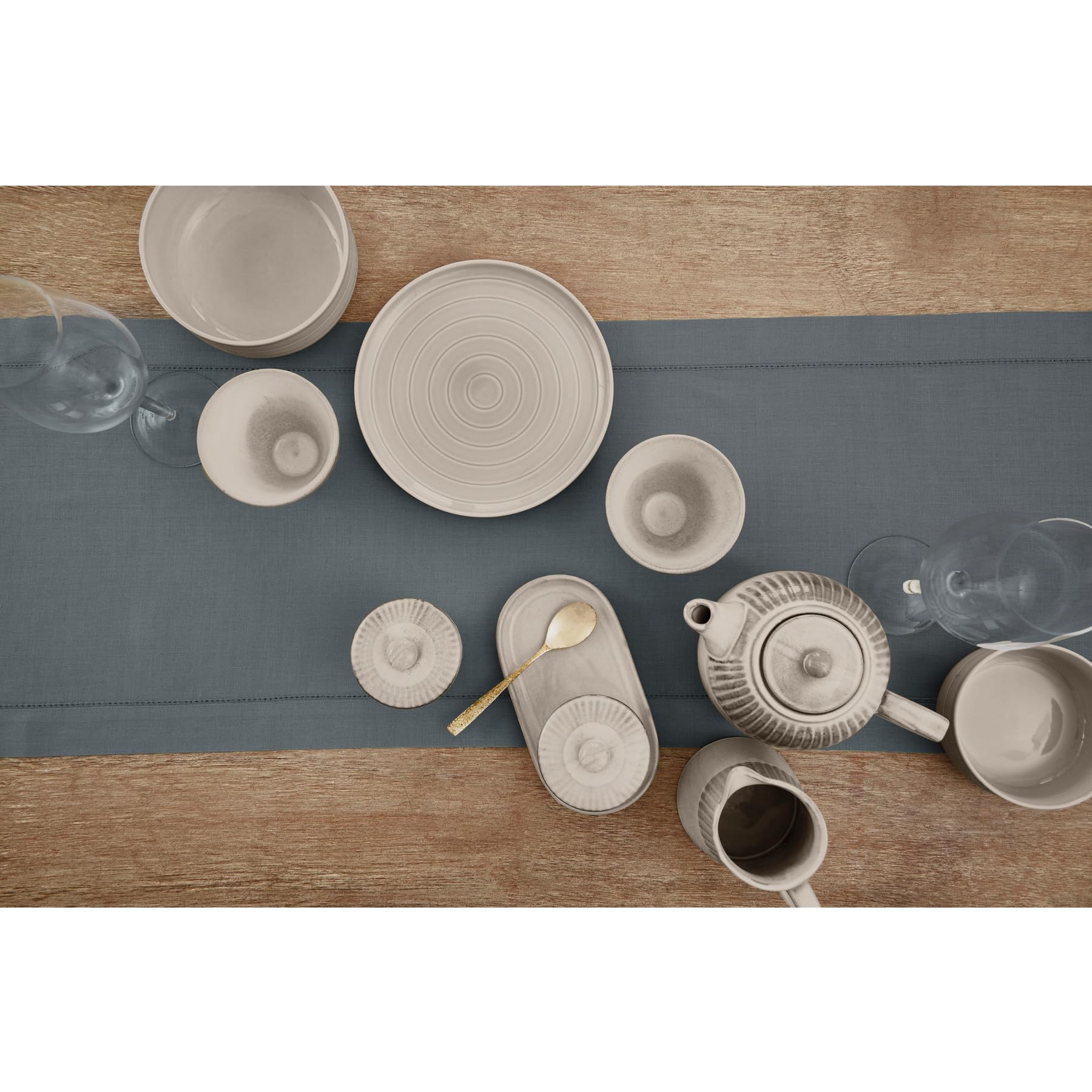 Solino Home Linen Dark Grey Table Runner 36 Inch - 100% Pure Linen Classic Hemstitch Short Table Runner 14 X 36 Inch Ideal For D
