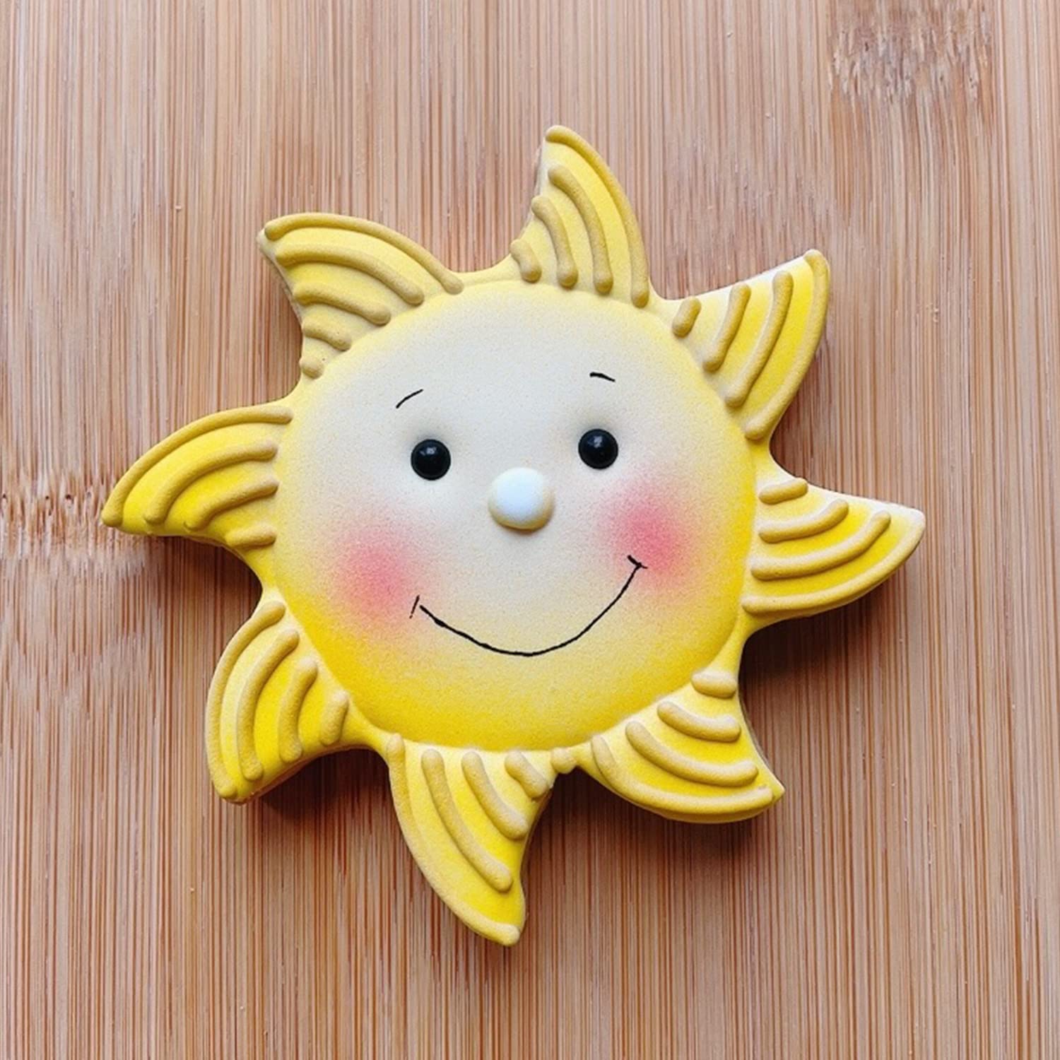 Liliao Sun Cookie Cutter - 3.6 X 3.6 Inches - Stainless Steel
