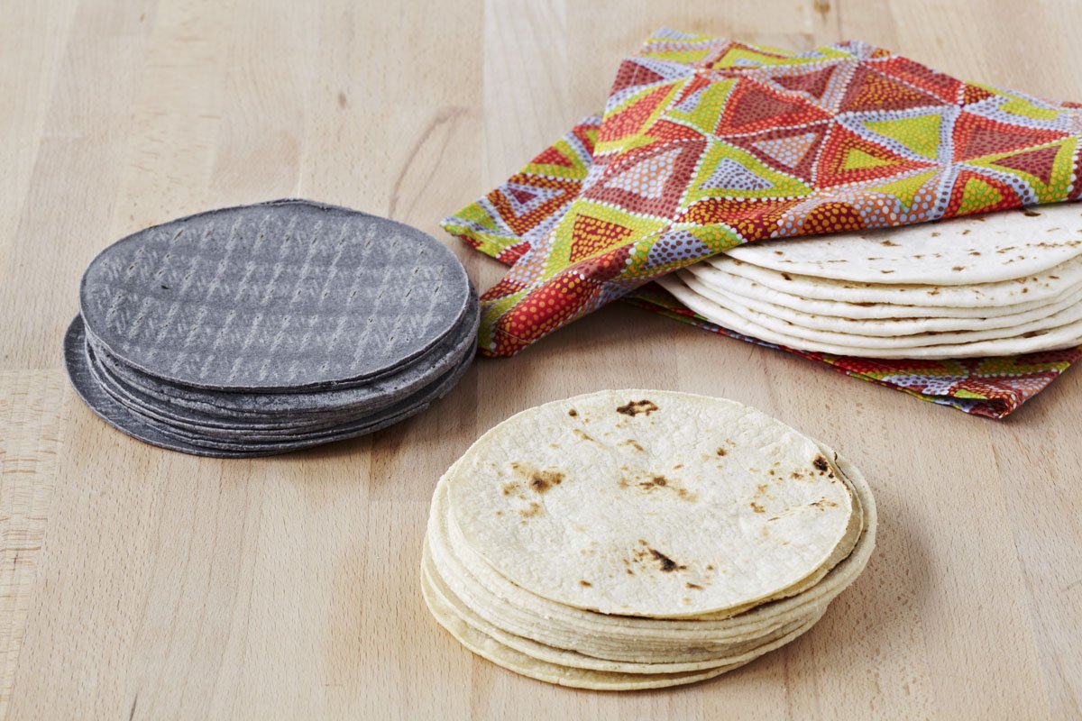 Imusa Usa Mexi-86005 6'' Easy To Use Aluminum Tortilla Press, Silver,Gray
