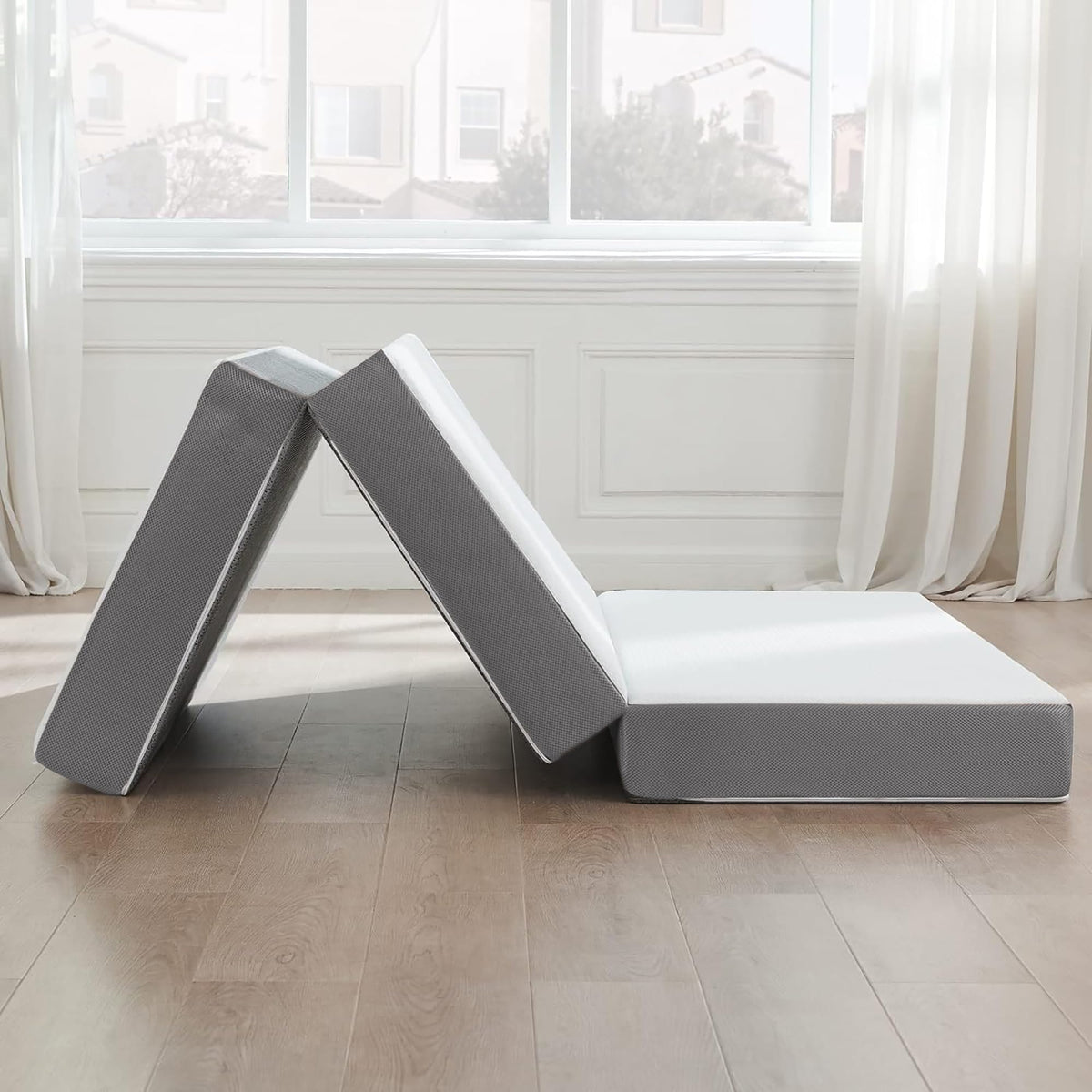 Nutan 4-Inch Tri-Folding Zippered, Gel Memory Foam Mattress, Cot Pad, Guest Bed, Portable Floor Mattress, Breathable Mesh Sides