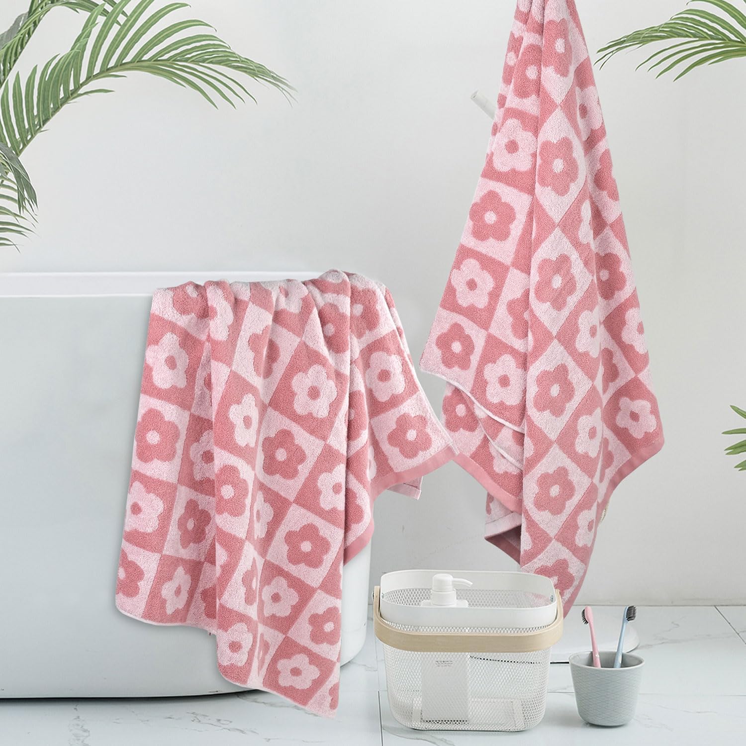 Jacquotha 2-Pieces Luxury Bath Towels Checkered Floral, Pink Towels For Women Girls Shower Body 27.5X55 Inches, Valentines Gifts