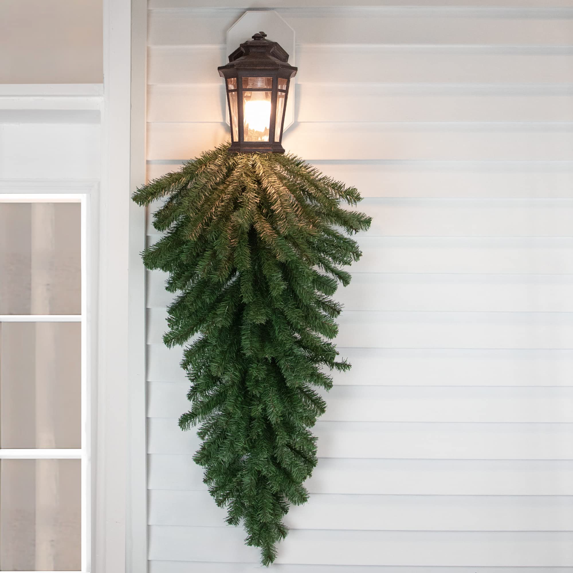 Northlight 42 Canadian Pine Artificial Christmas Teardrop Swag - Unlit