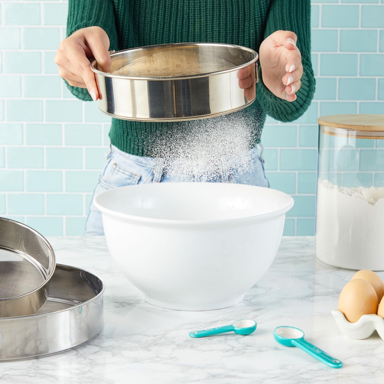 3-Piece Fine Mesh Sieve Strainer Set, Stainless Steel Professional Round Flour Sifters For Baking (3 Sizes)