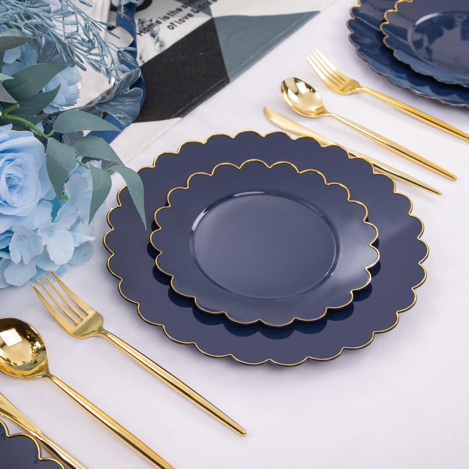 Liyh 60Pcs Black Plastic Plates,Black Disposable Plates,Clear Plastic Plates,Black Paper Plates,Black Charger Plates,Plastic Pla
