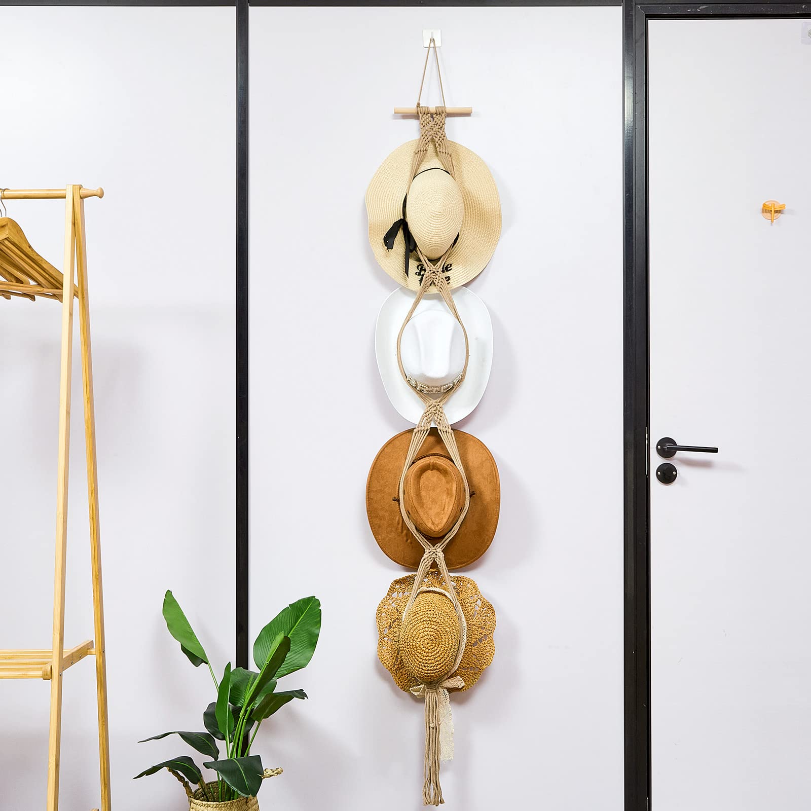 Yulejo Macrame Hat Hangers Boho Hat Rack Cowboy Hat Hanger Back of Door Hat Organizer (Beige Four Hats Style)