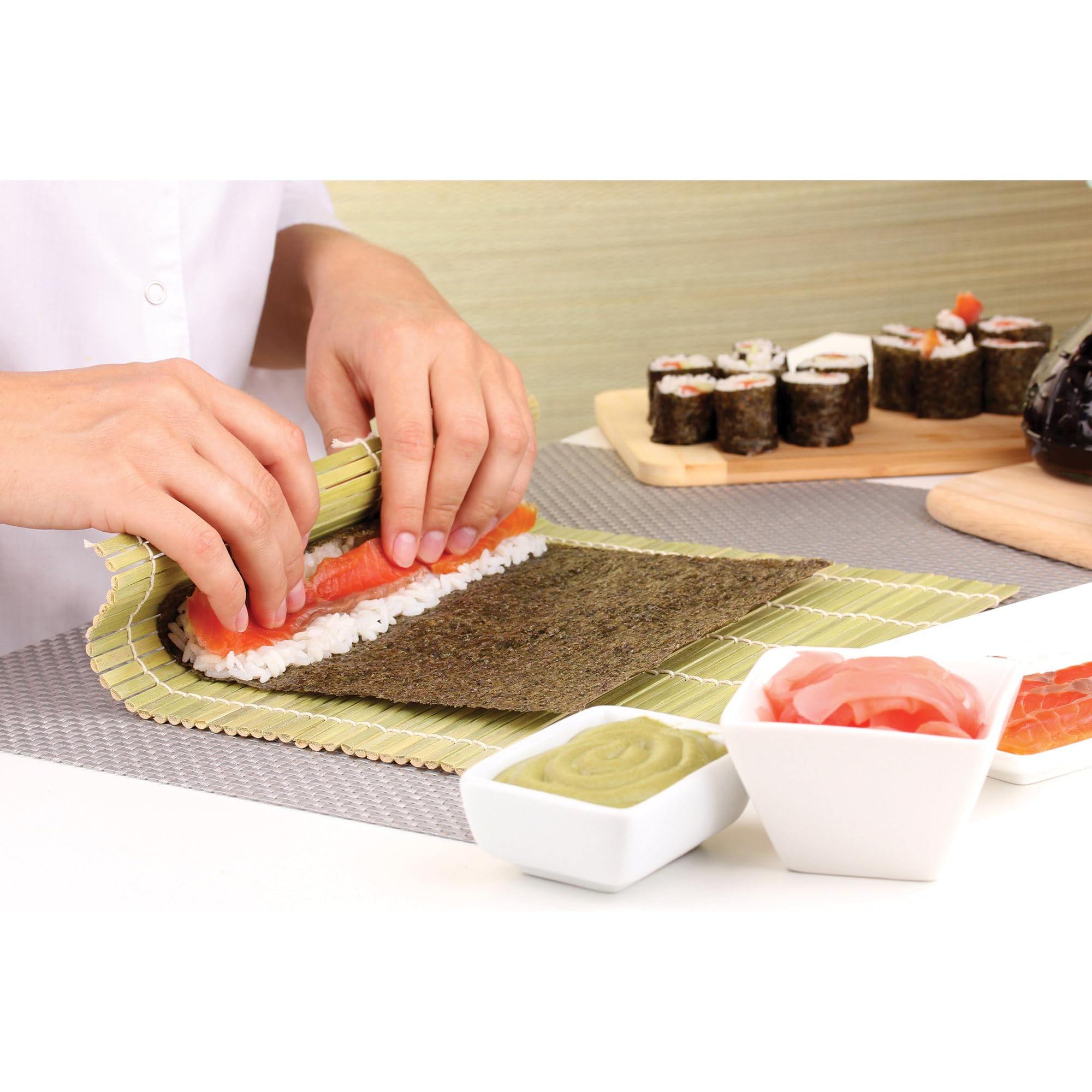 Helens Asian Kitchen Easy Sushi Rolling Mat, Bamboo