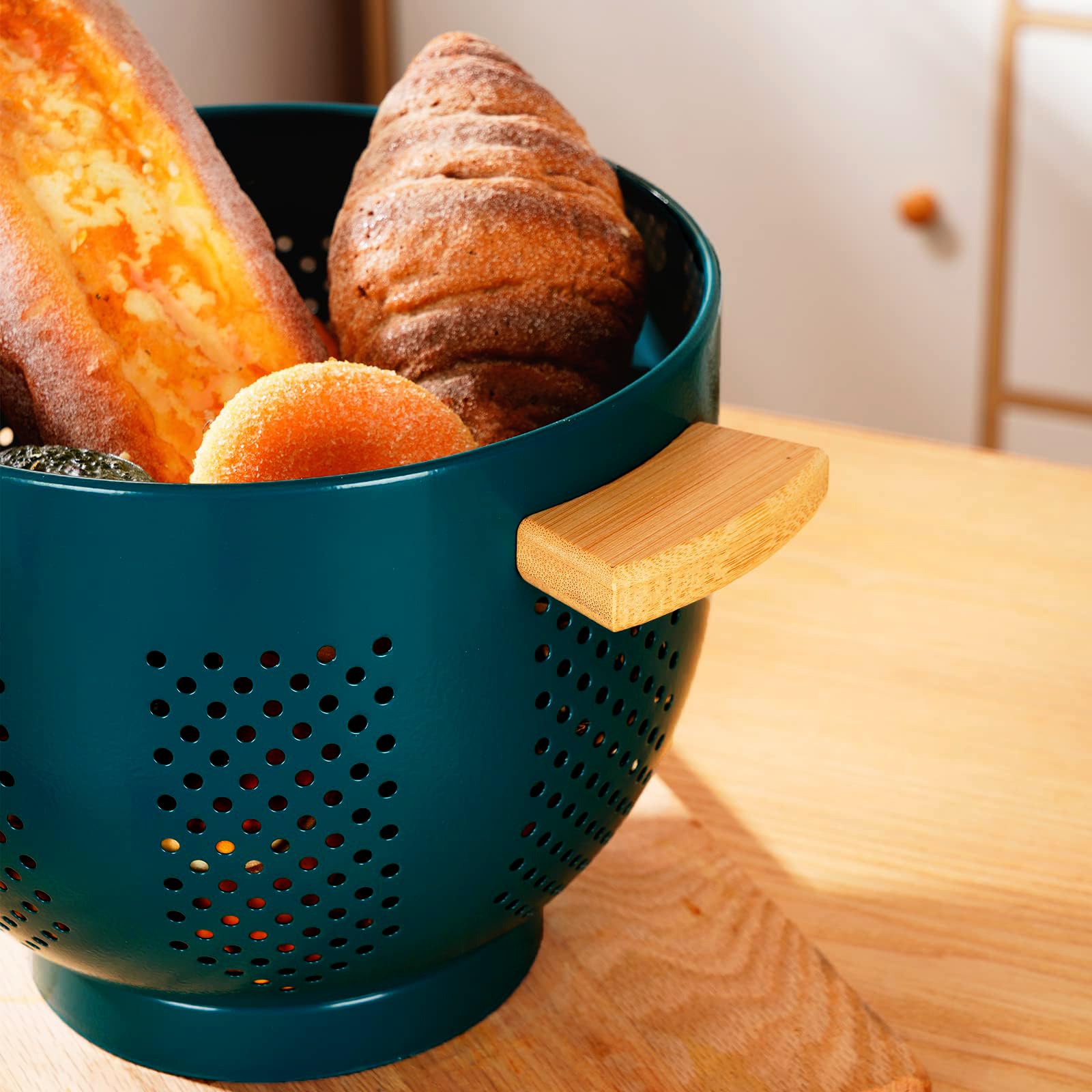 Metal Colander With Wood Handle, Powder Coated Steel Large Kitchen Strainer Stable Base,(Green, 55Qt)