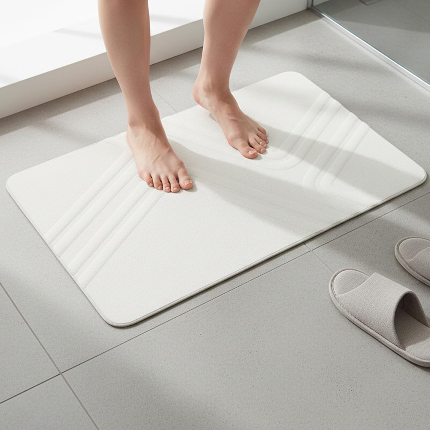 Amazon Basics - Diatomite Stone Bath Mat | 60 L  39 W  0.9 H Cm | Engraved Lines Design | White | Fast Drying, Super Absorbent |