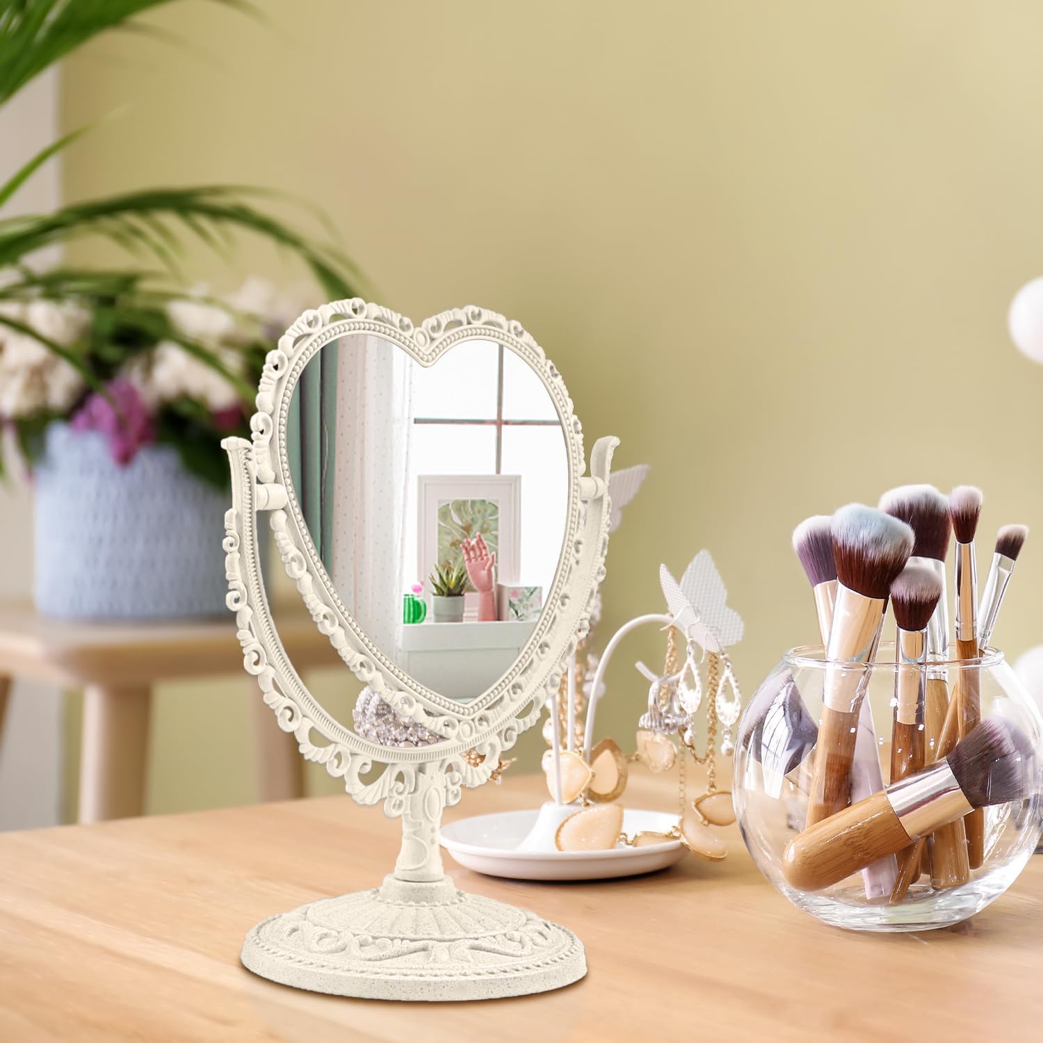 Qeeyon Beige Heart Vanity Mirror 360 Degree Swivel Makeup Mirror Aesthetic Mirror Double Sided Table Desk Countertop Mirror Stan