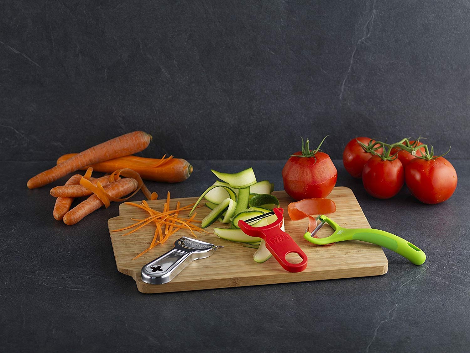 Kuhn Rikon Serrated Piranha Y    Peeler 6.25    Red