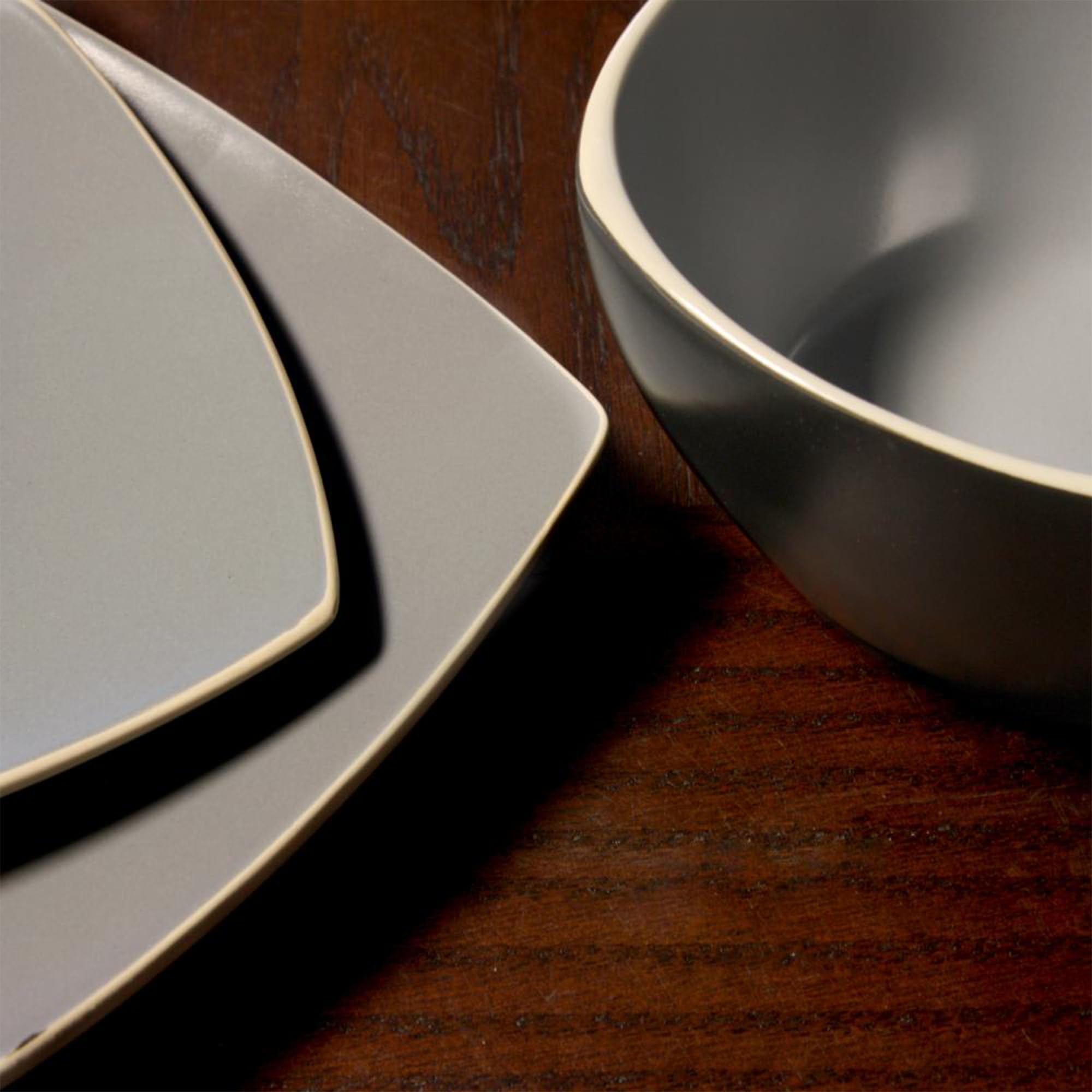 Gibson Home Soho Lounge 16 Piece Soft Square Stoneware Dinnerware Set in Grey Matte