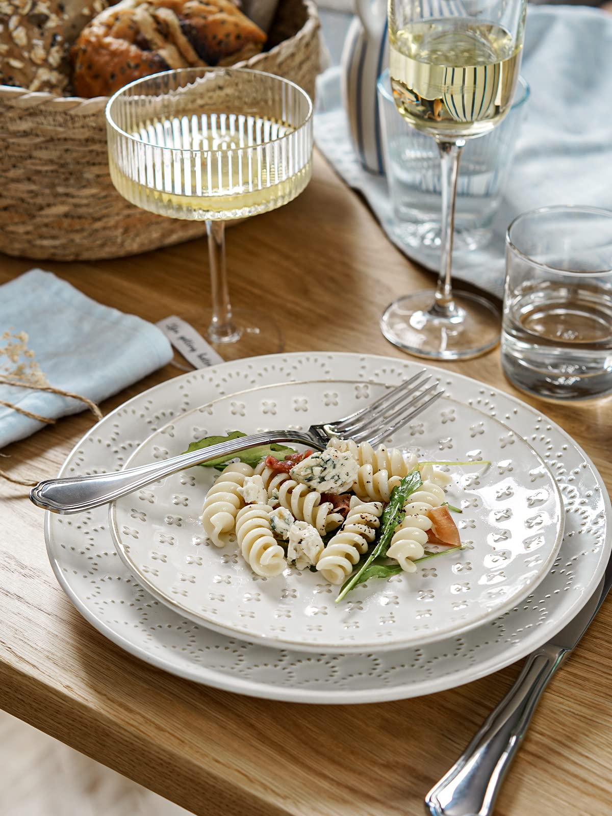 Le Tauci Salad Plates 8 Inch, Ceramic Embossment Plate Set For Dessert Appetizer Small Dinner, Suit For Housewarming Wedding -Se