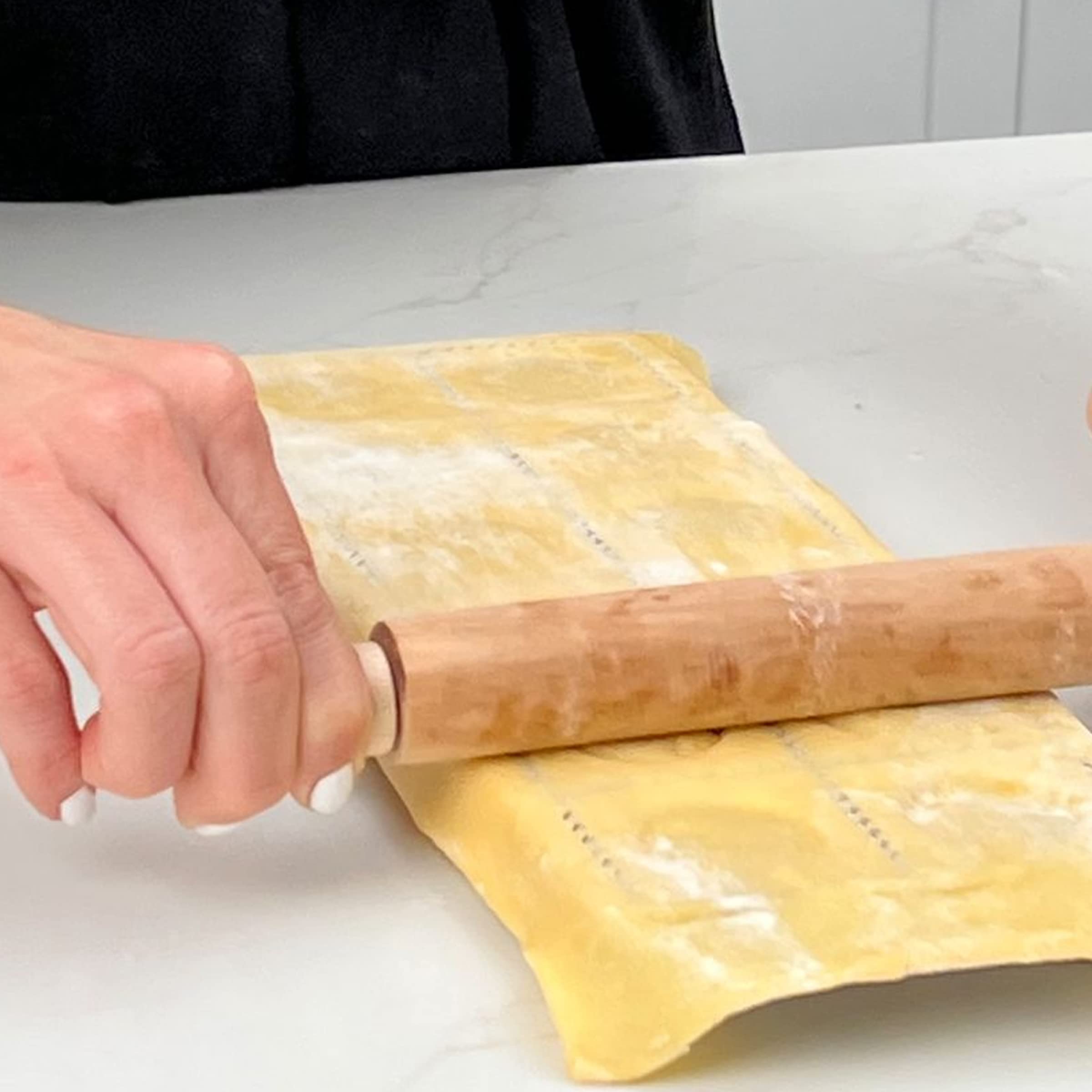 Ravioli Mold, 12 Piece Round Ravioli Mold With Rolling Pin Packed In Drawstring Gift Bag By Verve Culture