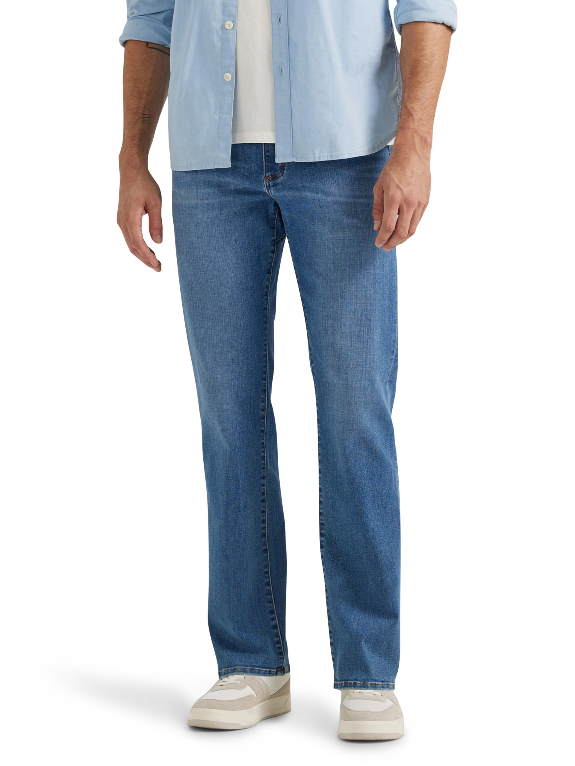 Lee Mens Extreme Motion Regular Fit Straight Leg Jeanneeson33W X 30L