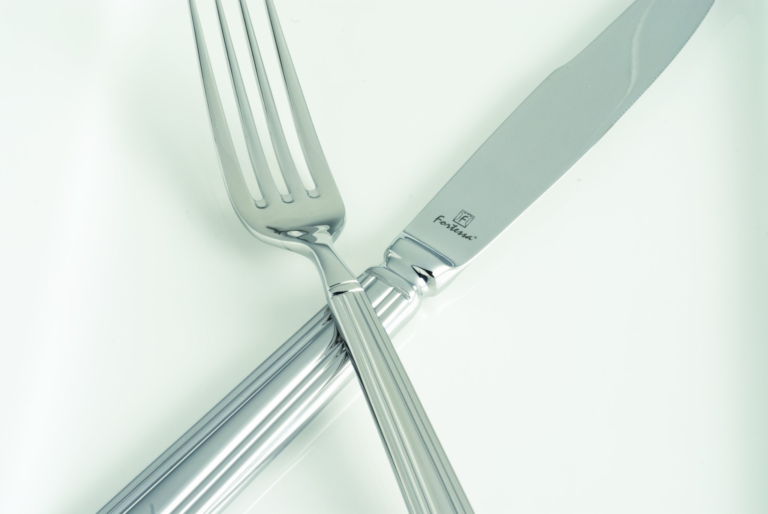 Fortessa Metropolitan 20-Piece Stainless Steel Flatware Set, Polished Finish, Service for 4, Model 5pps-120-20PC